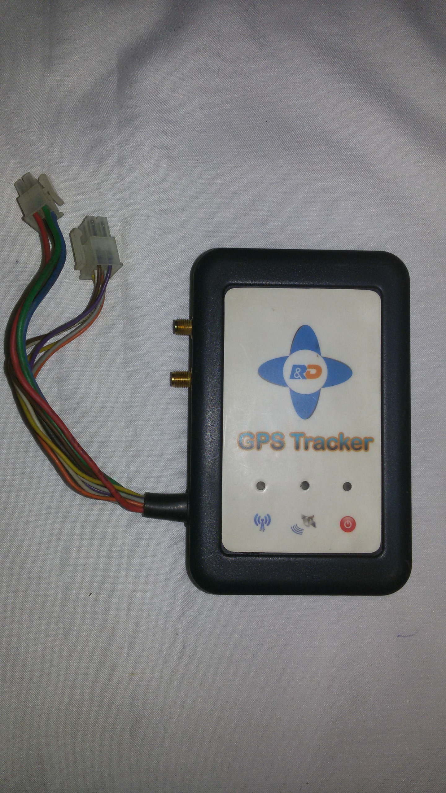 جی پی اس ترکر رهپویان اندیشه دانا - GPS TRACKER
