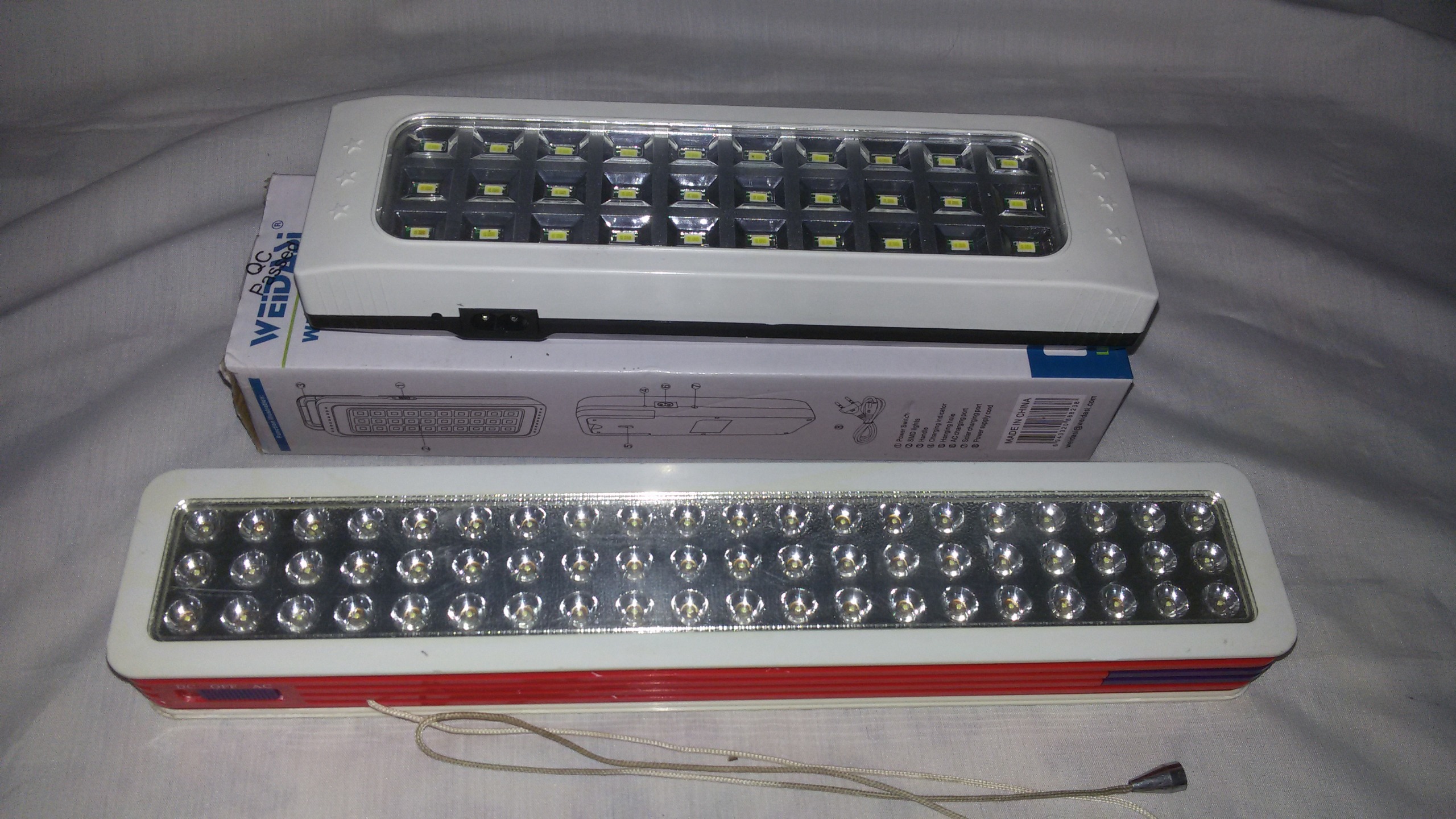 دو عدد چراغ شارژی با هم G14