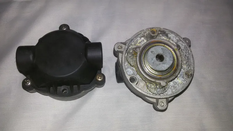 دو عدد کلگی سر پمپ تصفیه آب c2