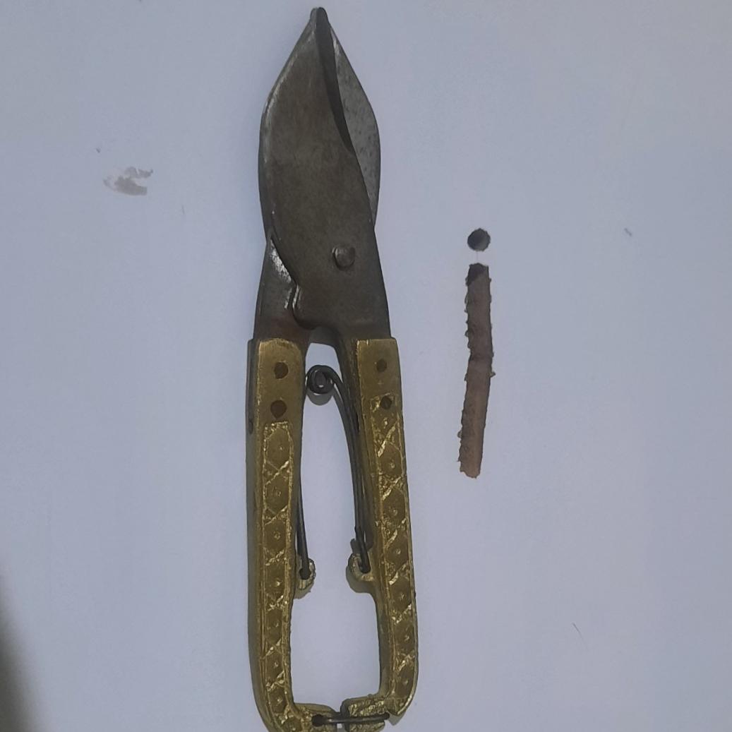 قیچی ورق بر قدیمی بادسته برنجی