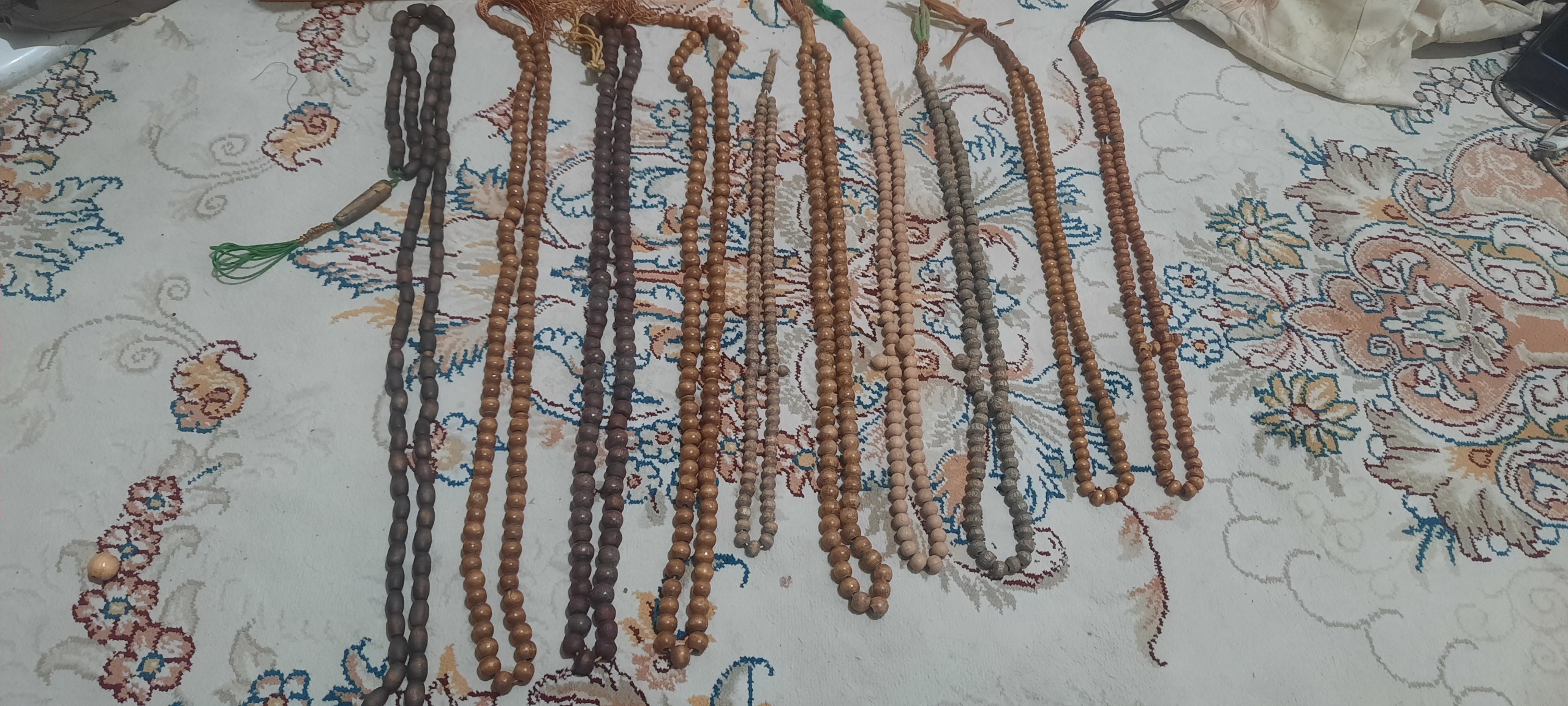 پک تسبح های چوبی قدیمی 24عدد