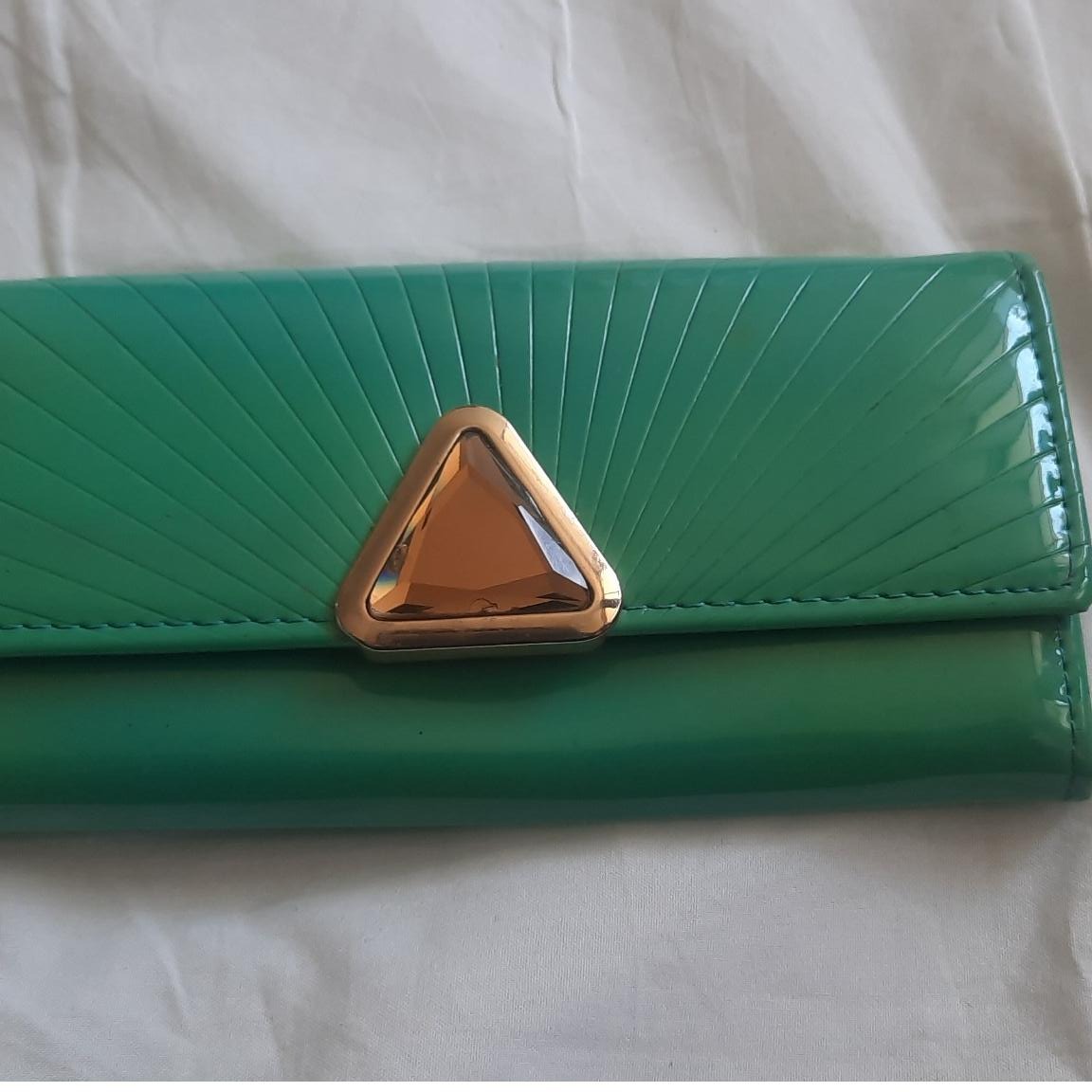 کیف پول زنانه