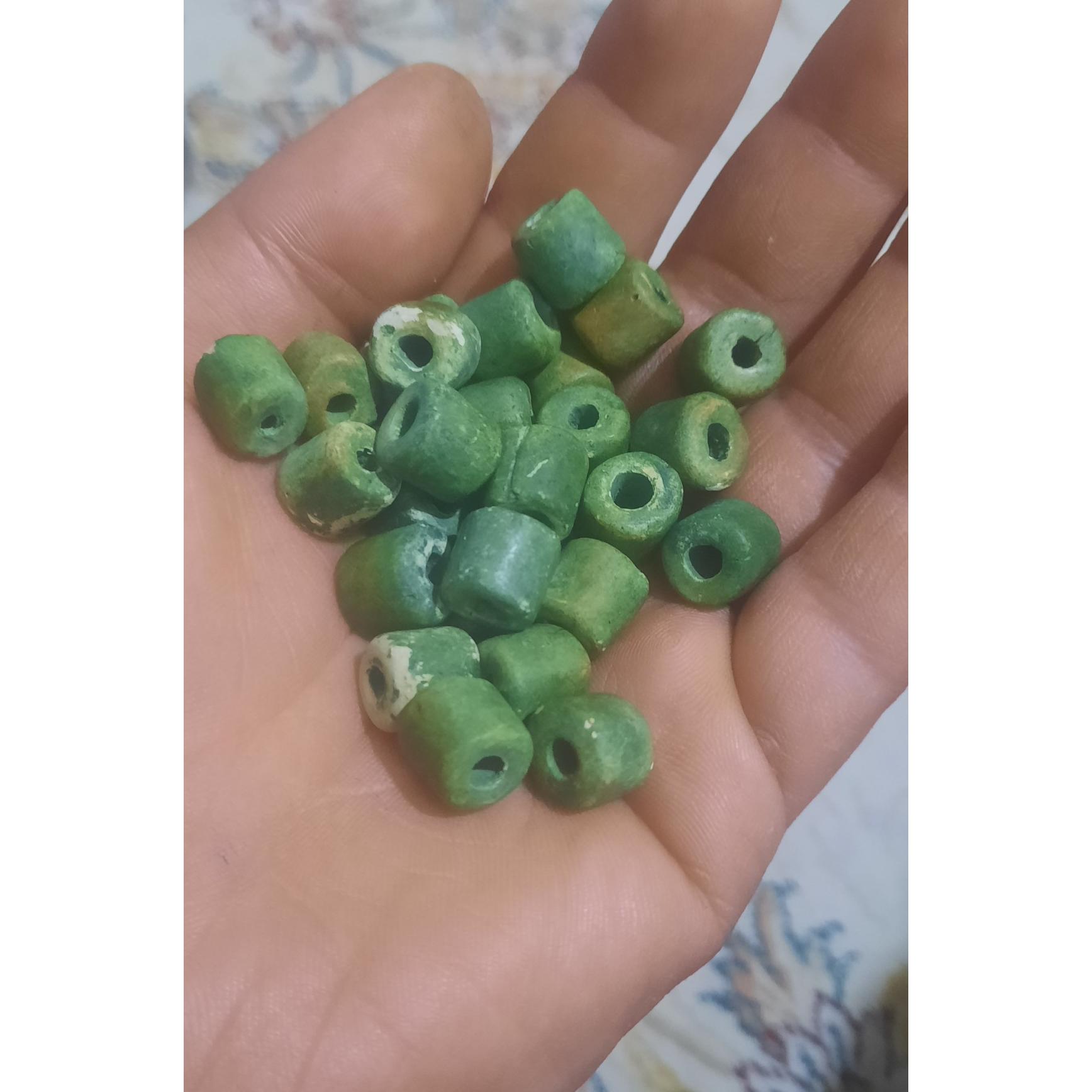 مهره های قدیمی 28عدد