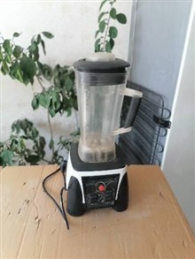 بلندر