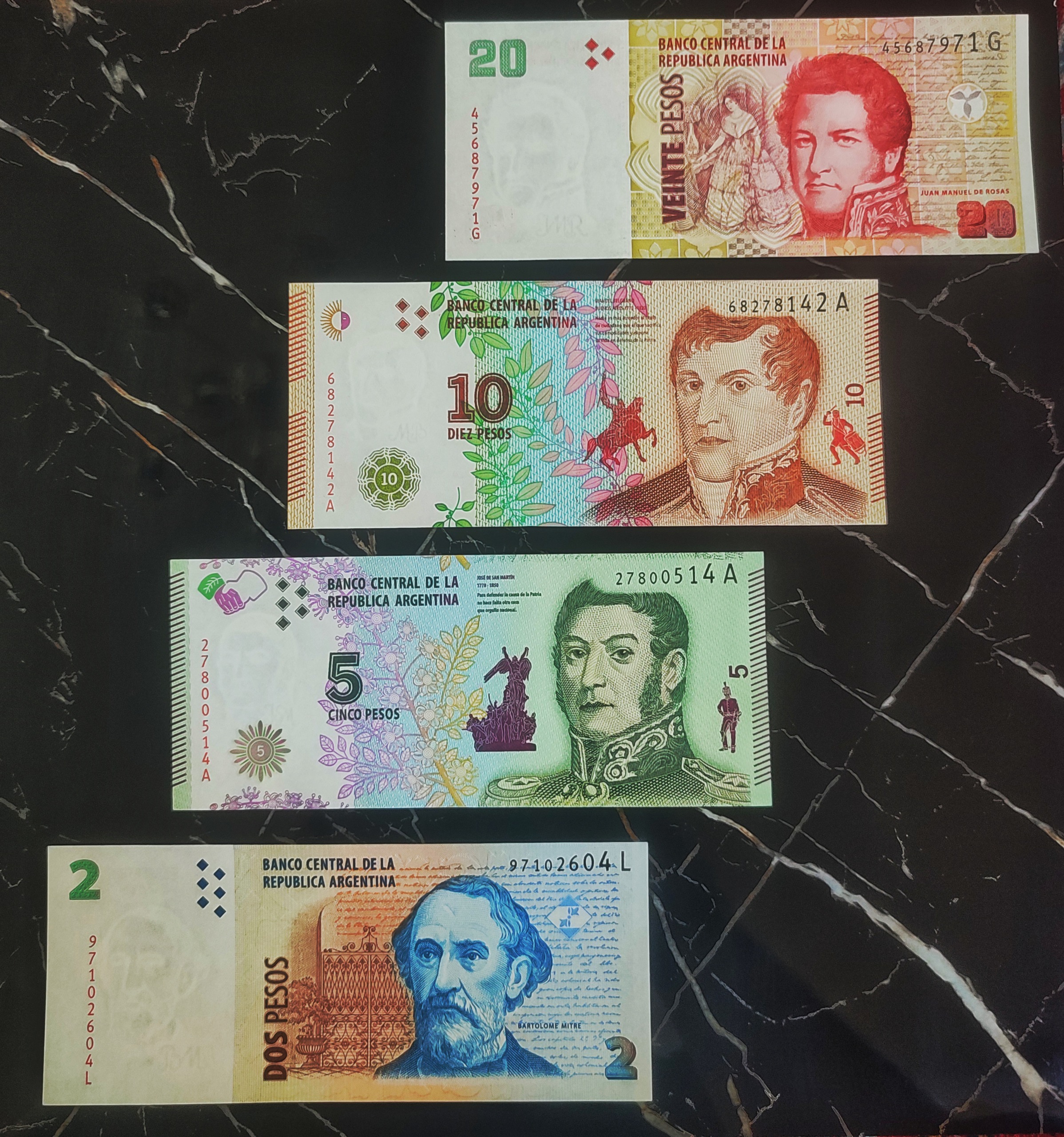 ست تک بانکی اسکناس 4 برگ آرژانتین سری ژنرال