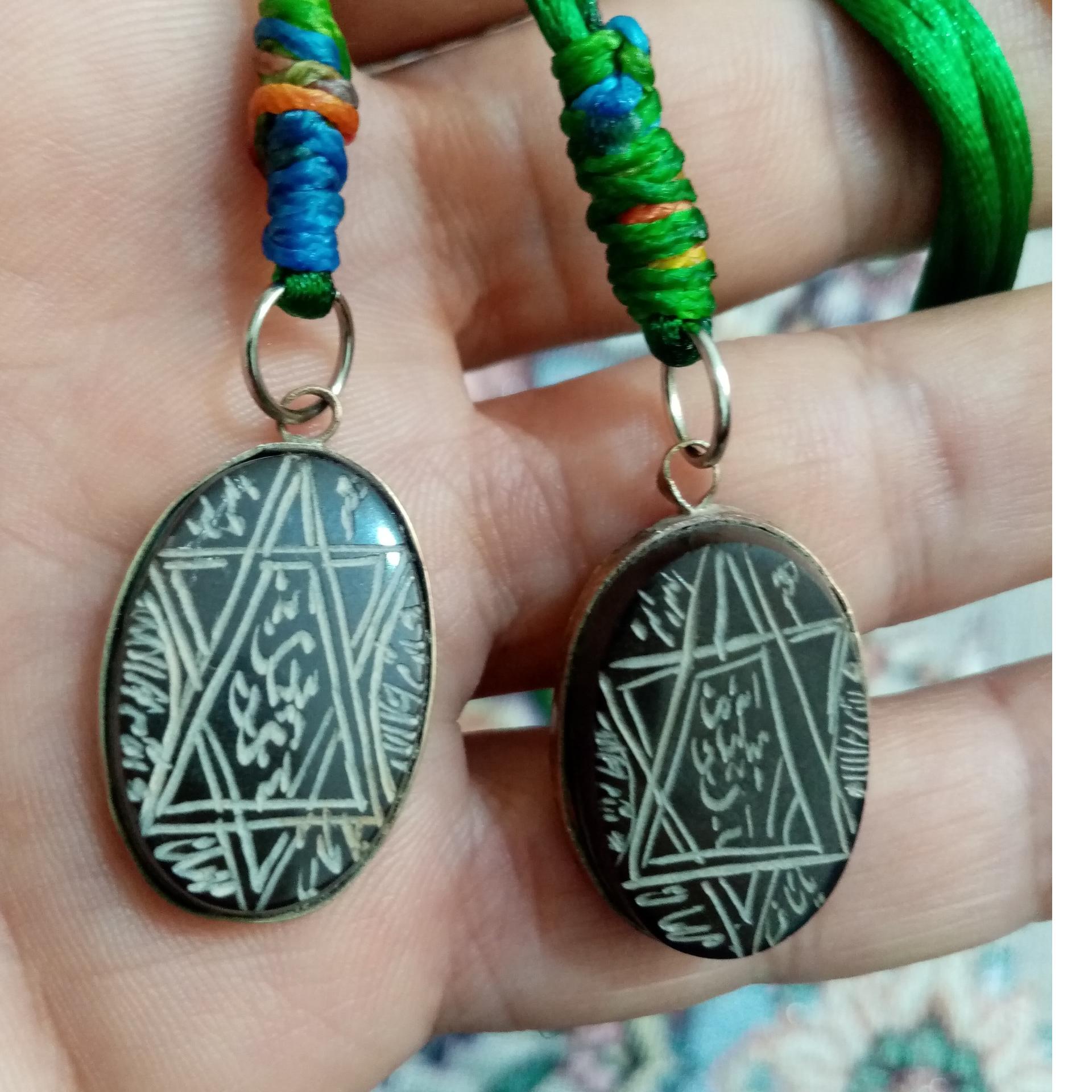 اویز حدید معدنی