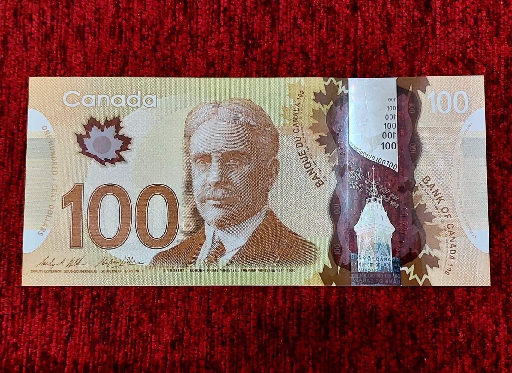 اسکناس 100 دلار کانادا پلیمری