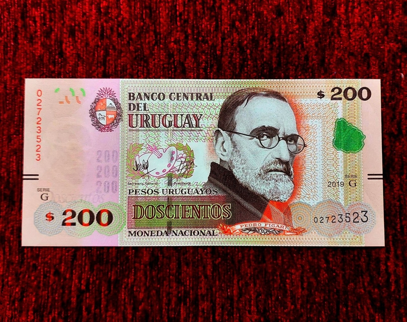 اسکناس 200 پزو اروگوئه 2019 سوپربانکی