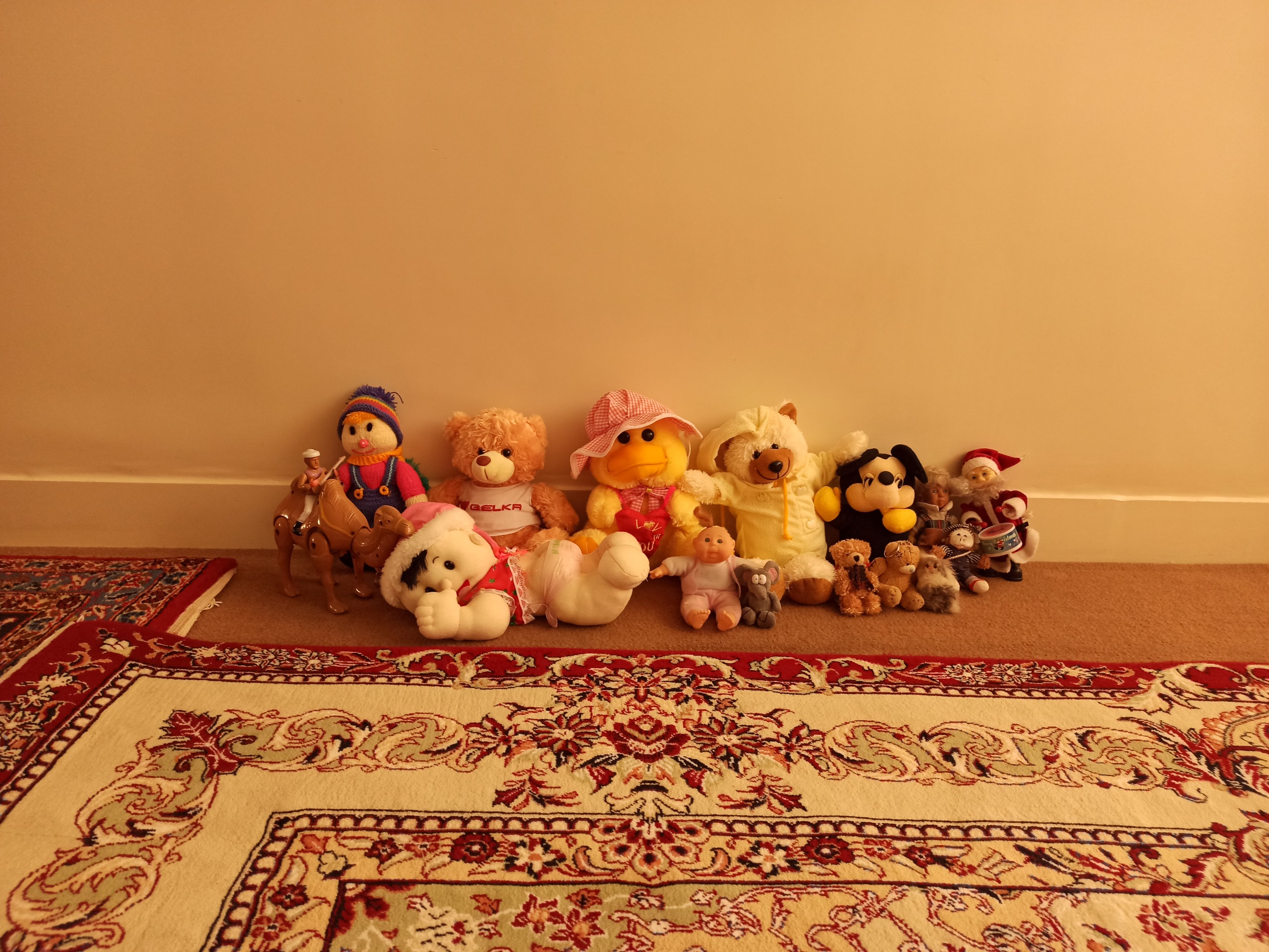 مجموعه کلیکسیونی قدیمی(دست نخورده)