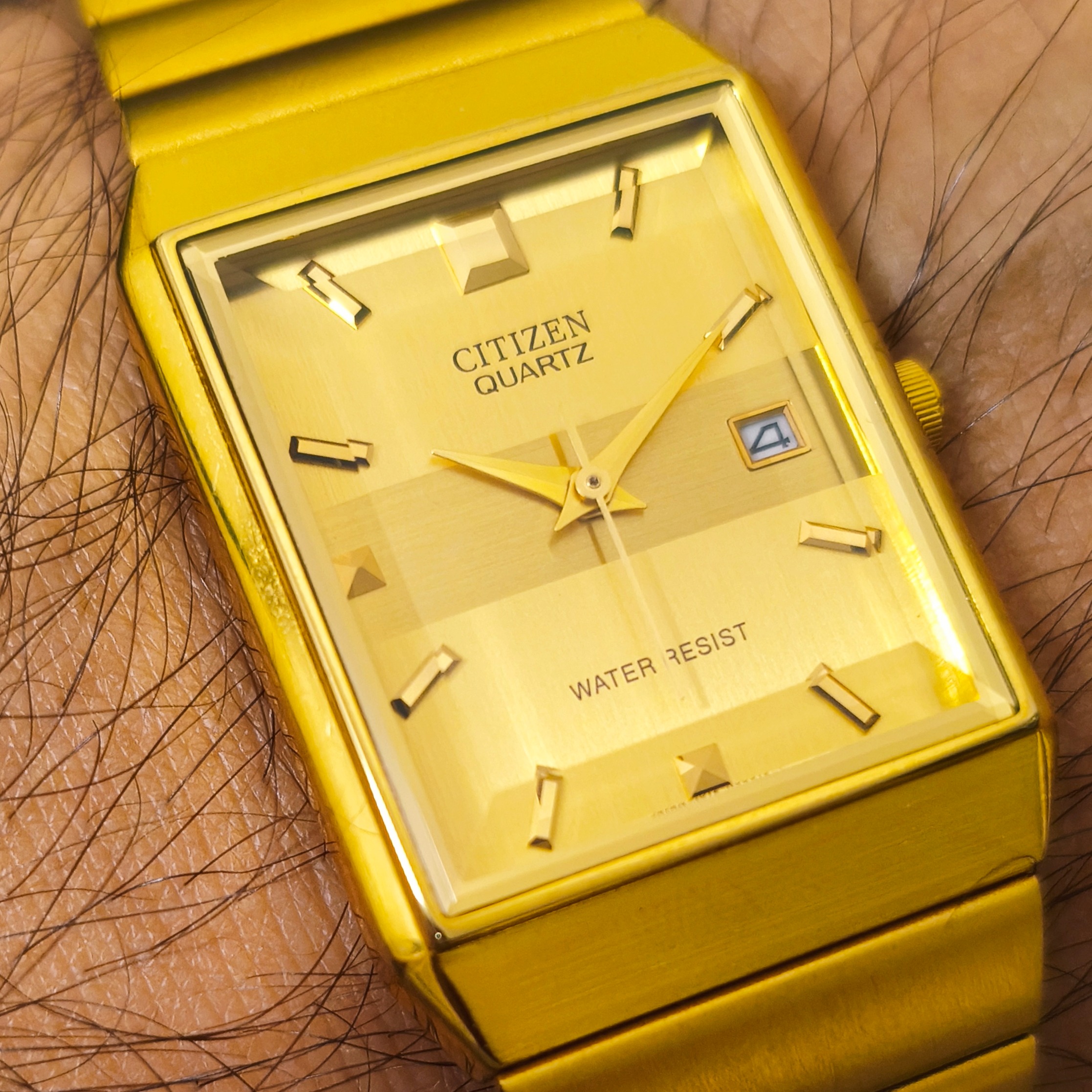 Citizen Quartz 1012-868829 HGB Gold Mens Watch