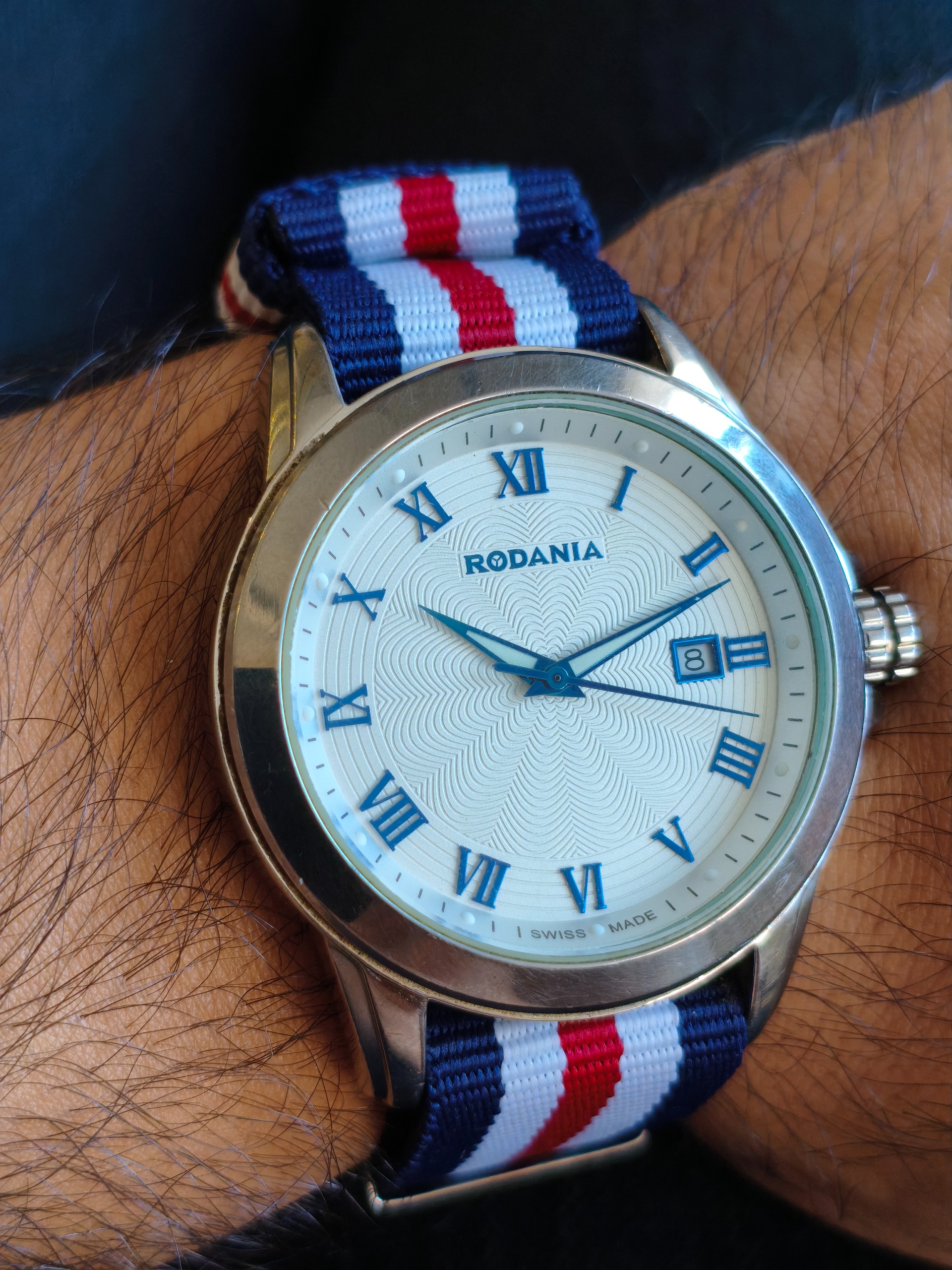 Rodania 25012 Swiss Quartz Sapphire Edition