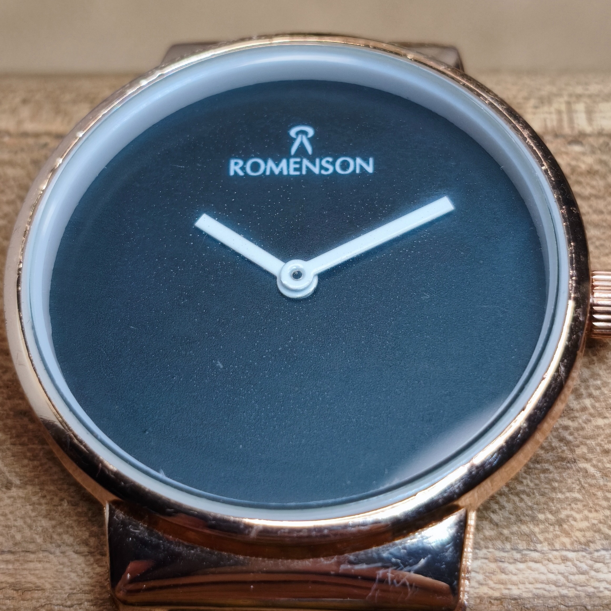 روانسون مینیمال سایلنت