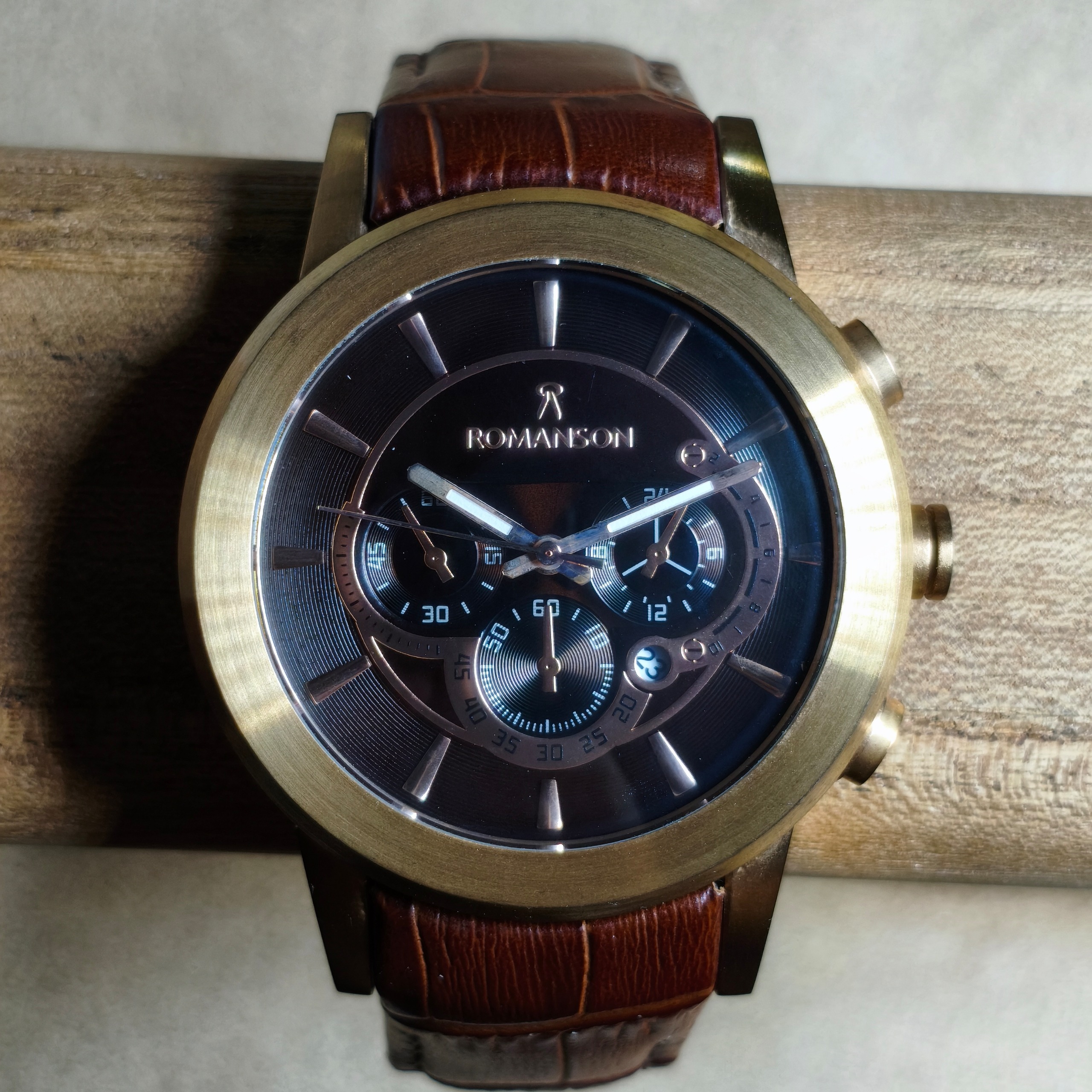 رومانسون طرحکونوی قاب 40 میل سنگیت بند فیکس