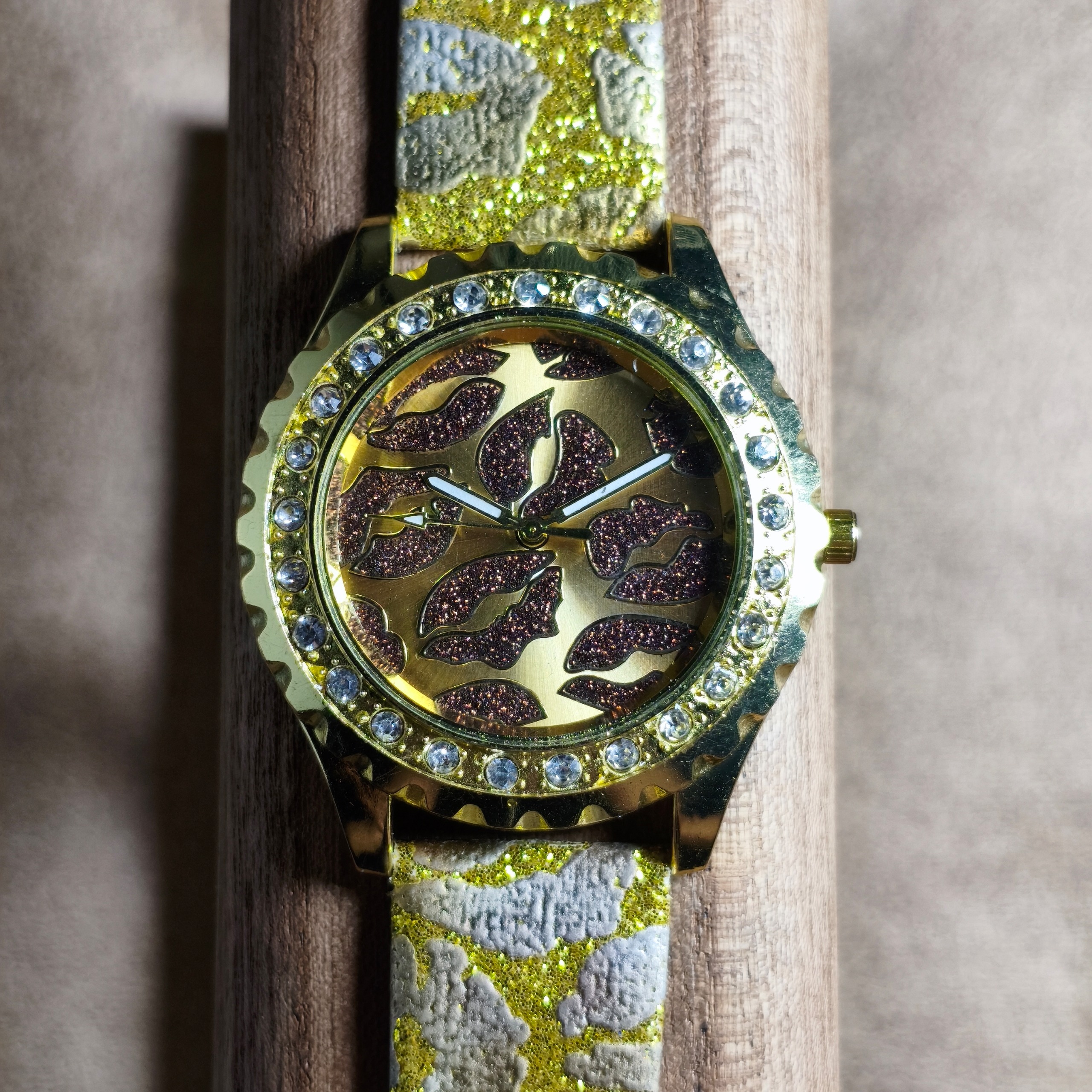 Kiss Watch Unoriginal