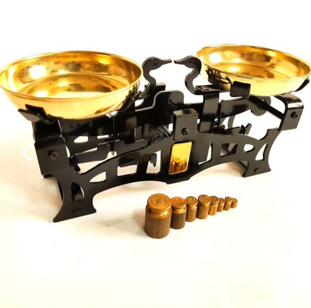 ترازو زیبا و نایاب