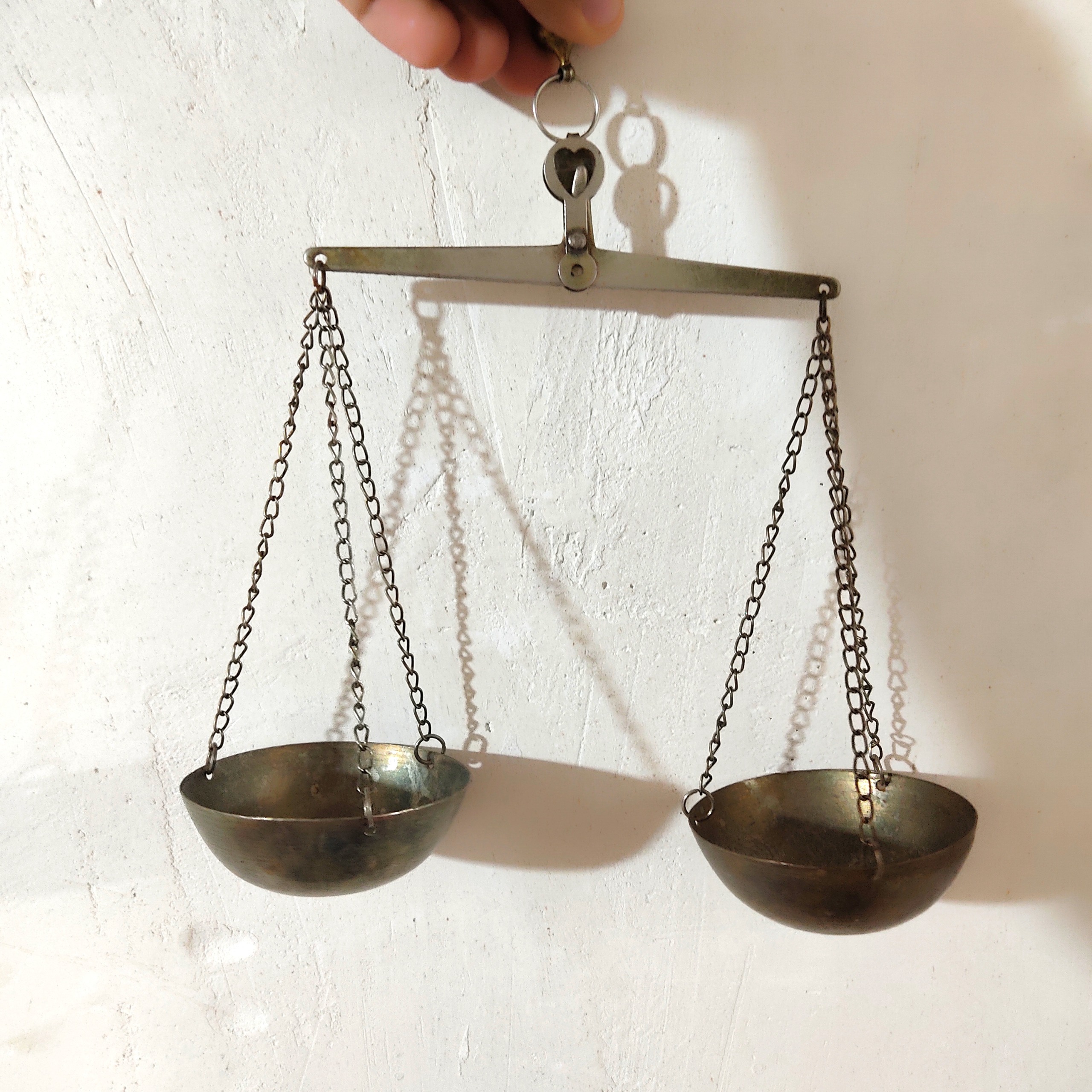 ترازو قدیمی زیبا