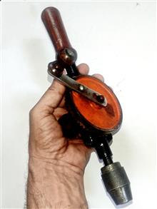 مته(دریل)دستی