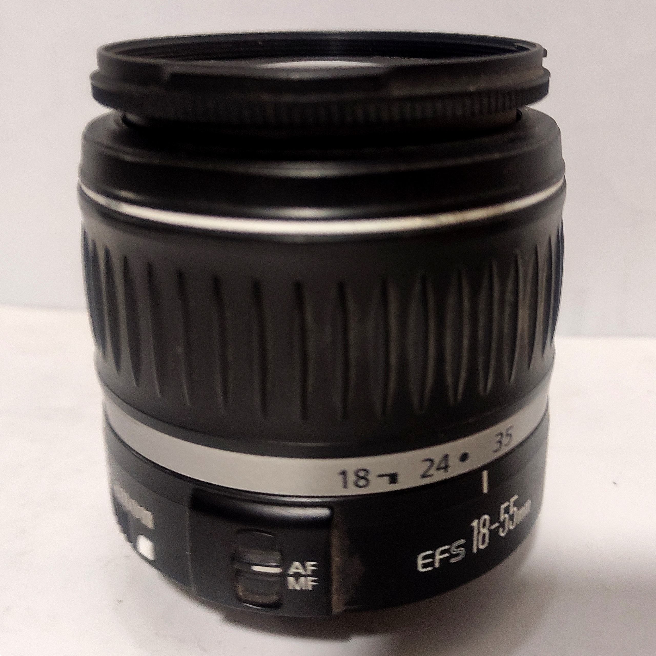 لنز کانن Canon EF-S 18-55mm f/3.5-5.6 II