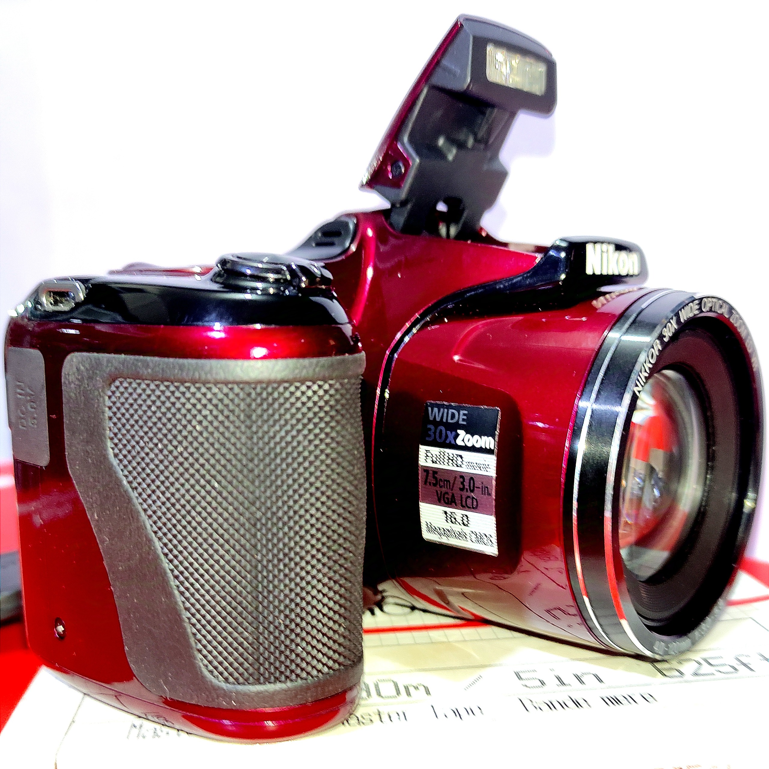 دوربین 16 مگاپیکسلی Nikon کولپیکس L820 16MP 30X