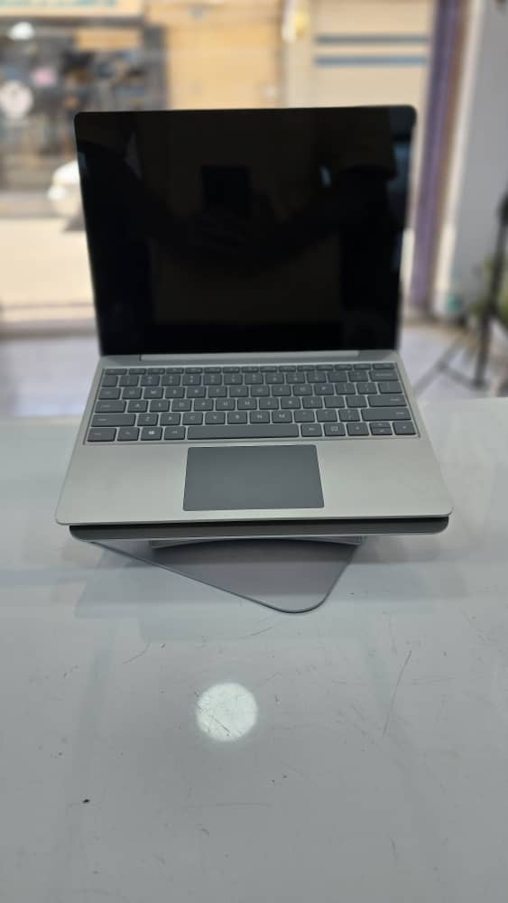 لپ تاپ استوک Microsoft i5-1035G1 ram8 Ssd256