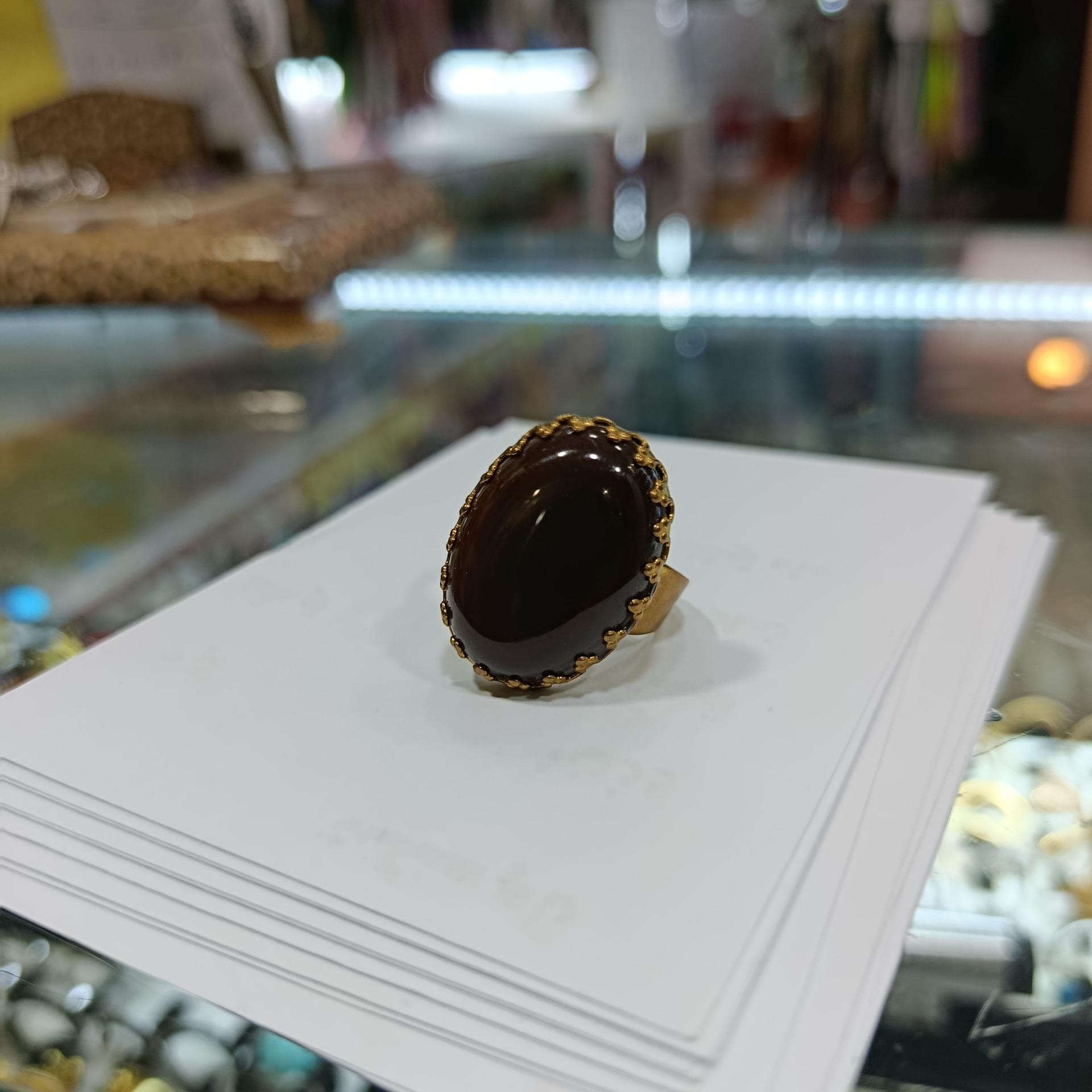 انگشتر برنج رنگ ثابت با سنگ عقیق