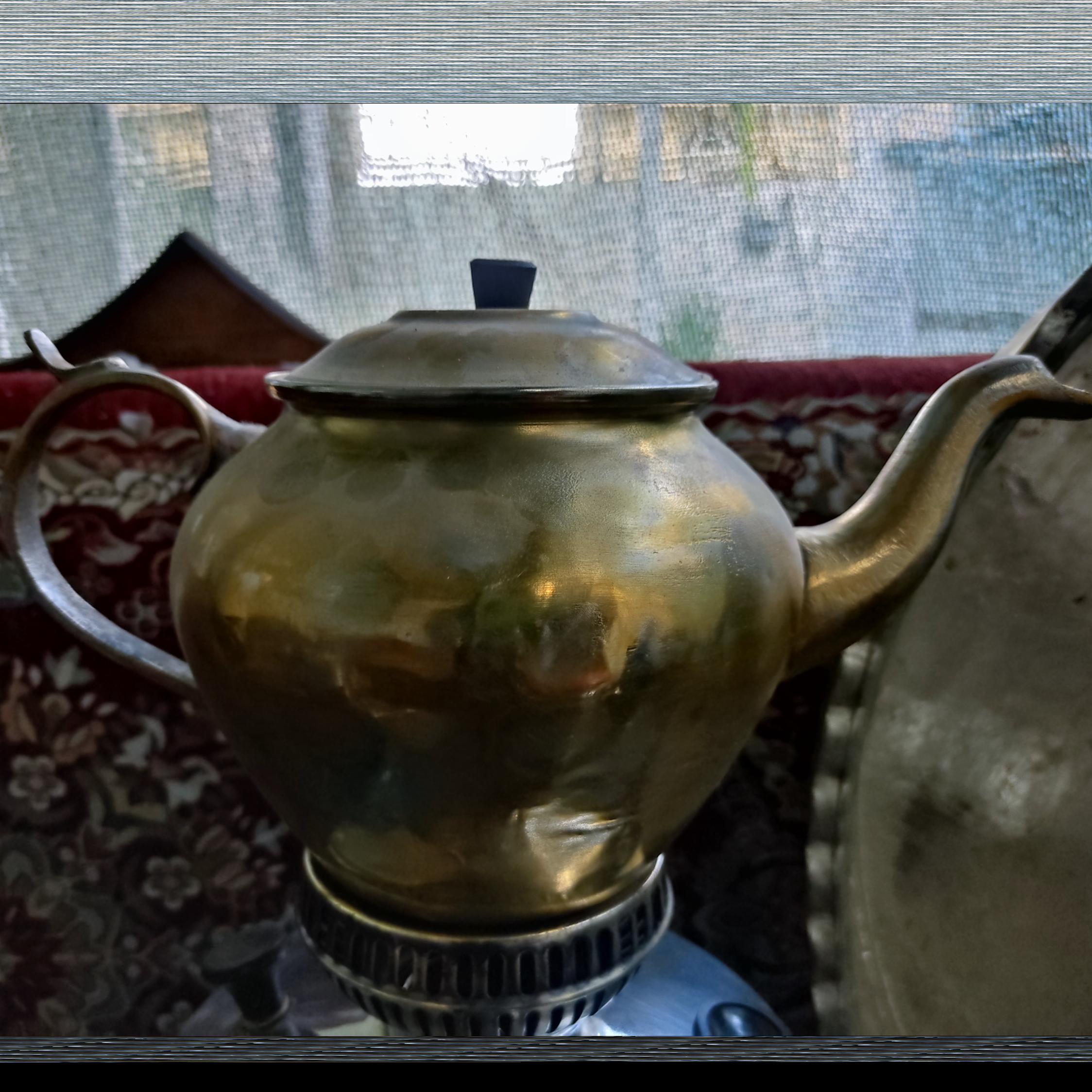 قوری برنجی قدیمی