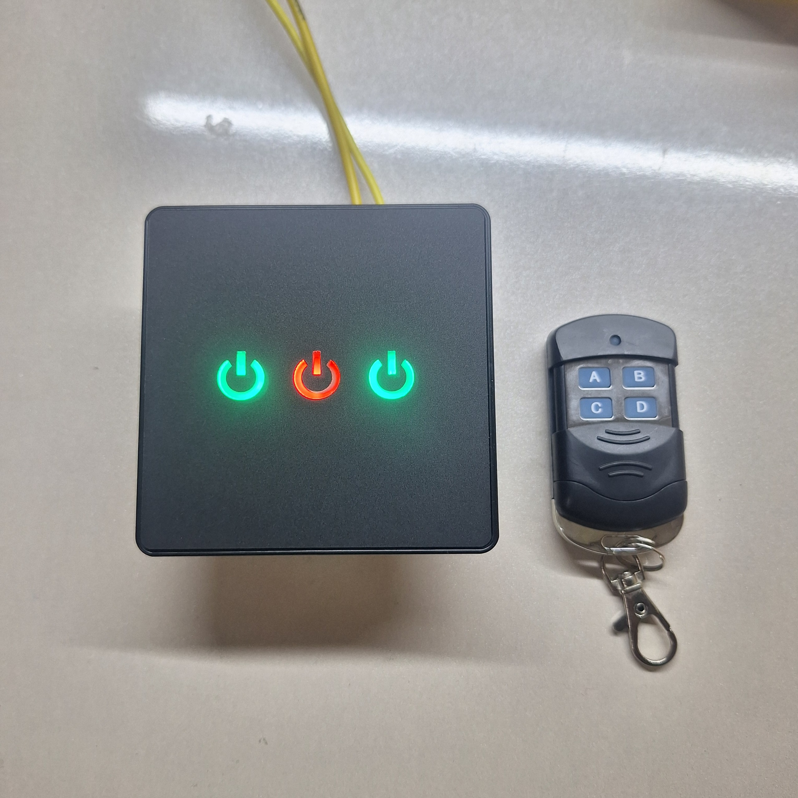 کلید لمسی سه پل