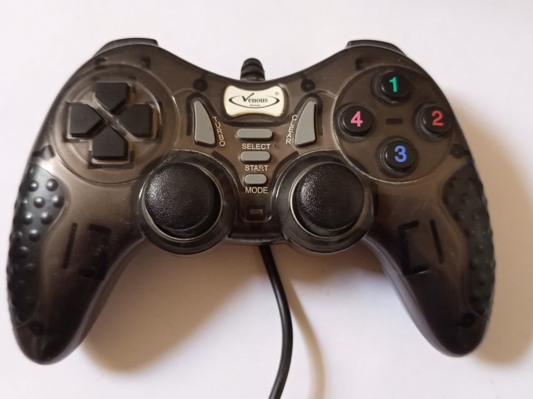 دسته بازی کامپیوتر