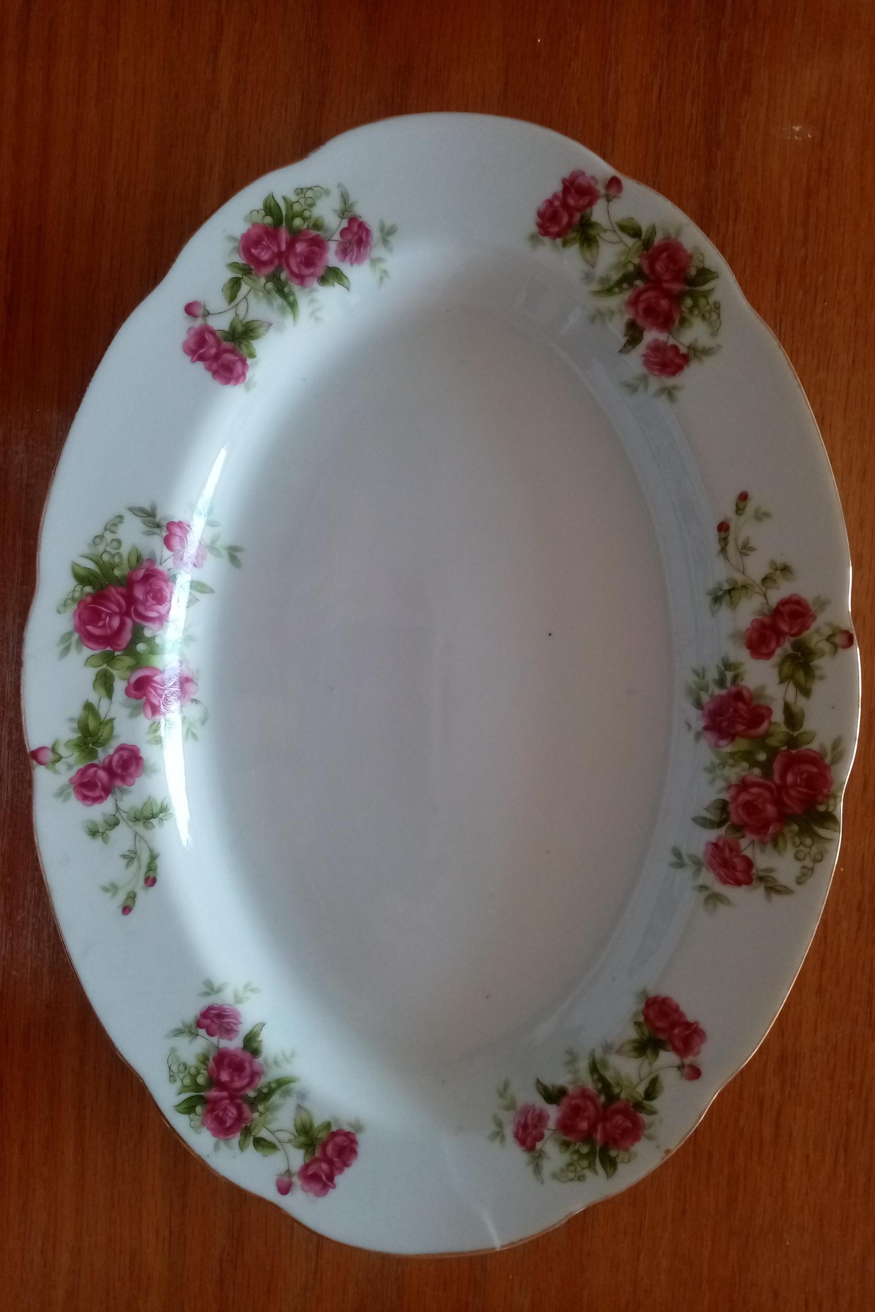 سینی گلسرخی لب طلایی