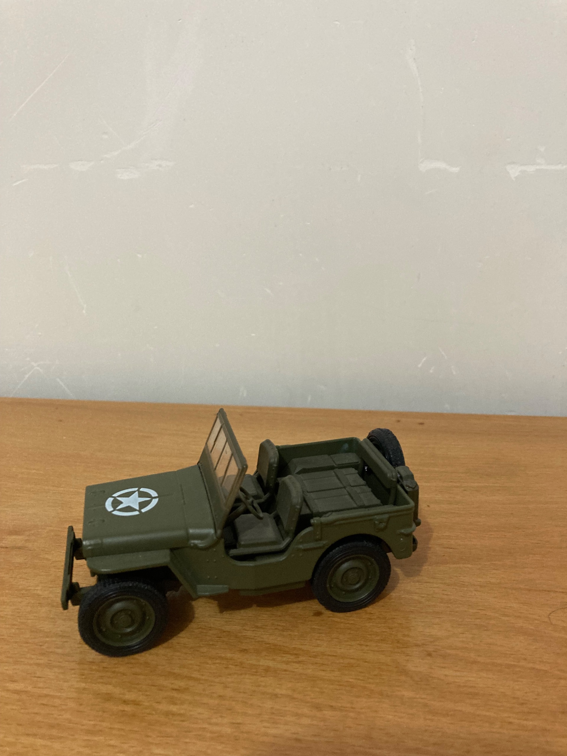 ماکت فلزی جیب KM مقیاس 1/35