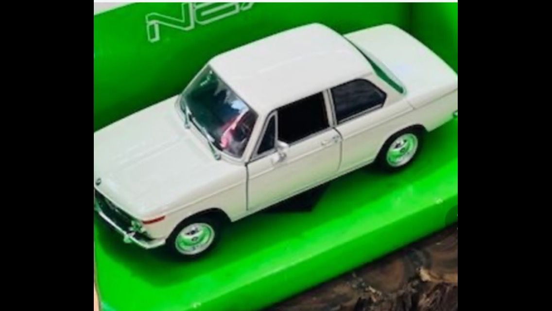 ماکت فلزی بی ام و 2002