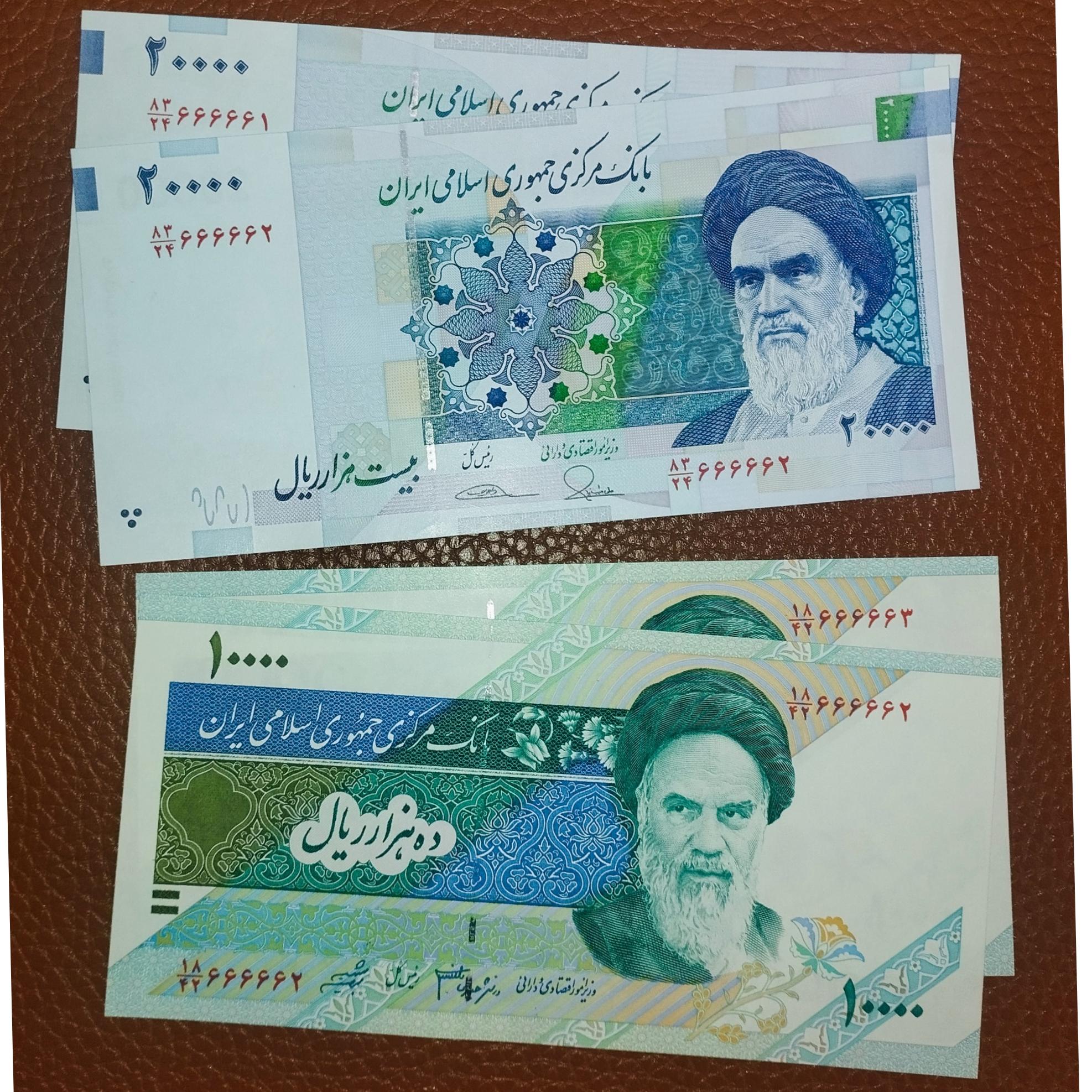 دو جفت نیمه رند اصفهانی همسان