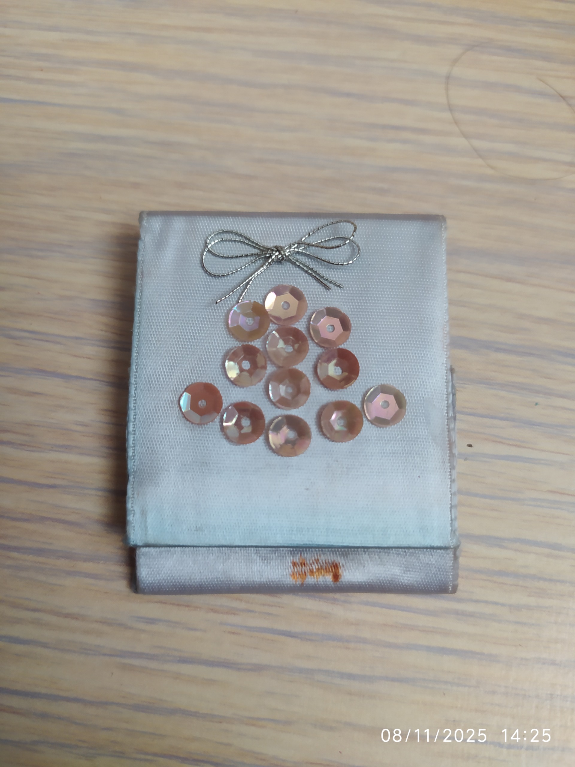 کبریت جیبی با جلد دست دوز