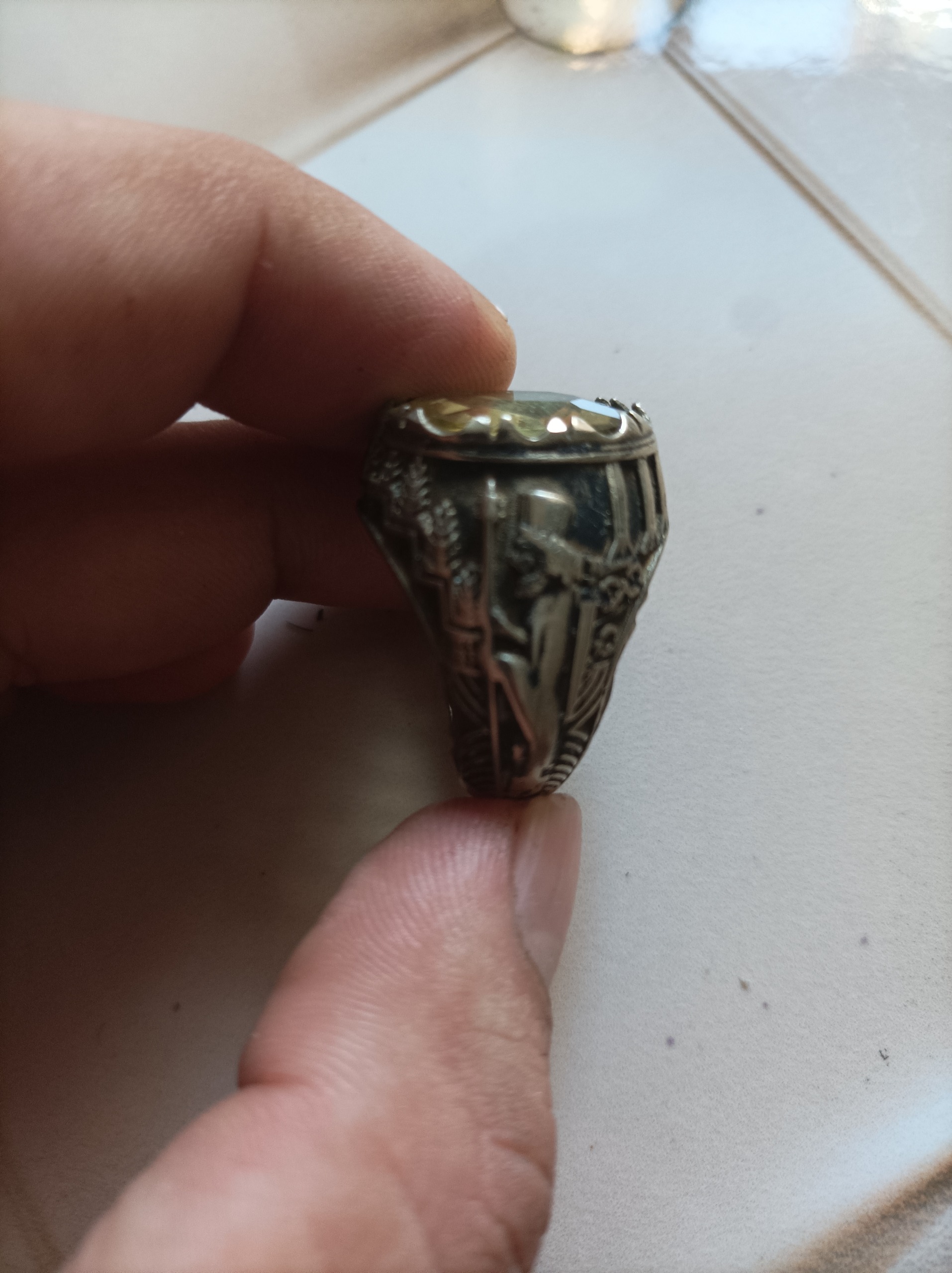 انگشتر سیترین زیبا