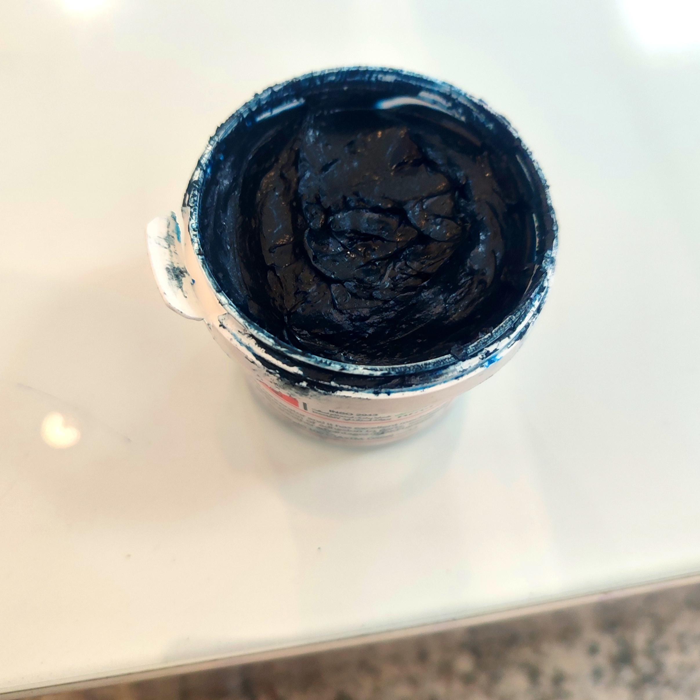 گریس رسانا گرافن