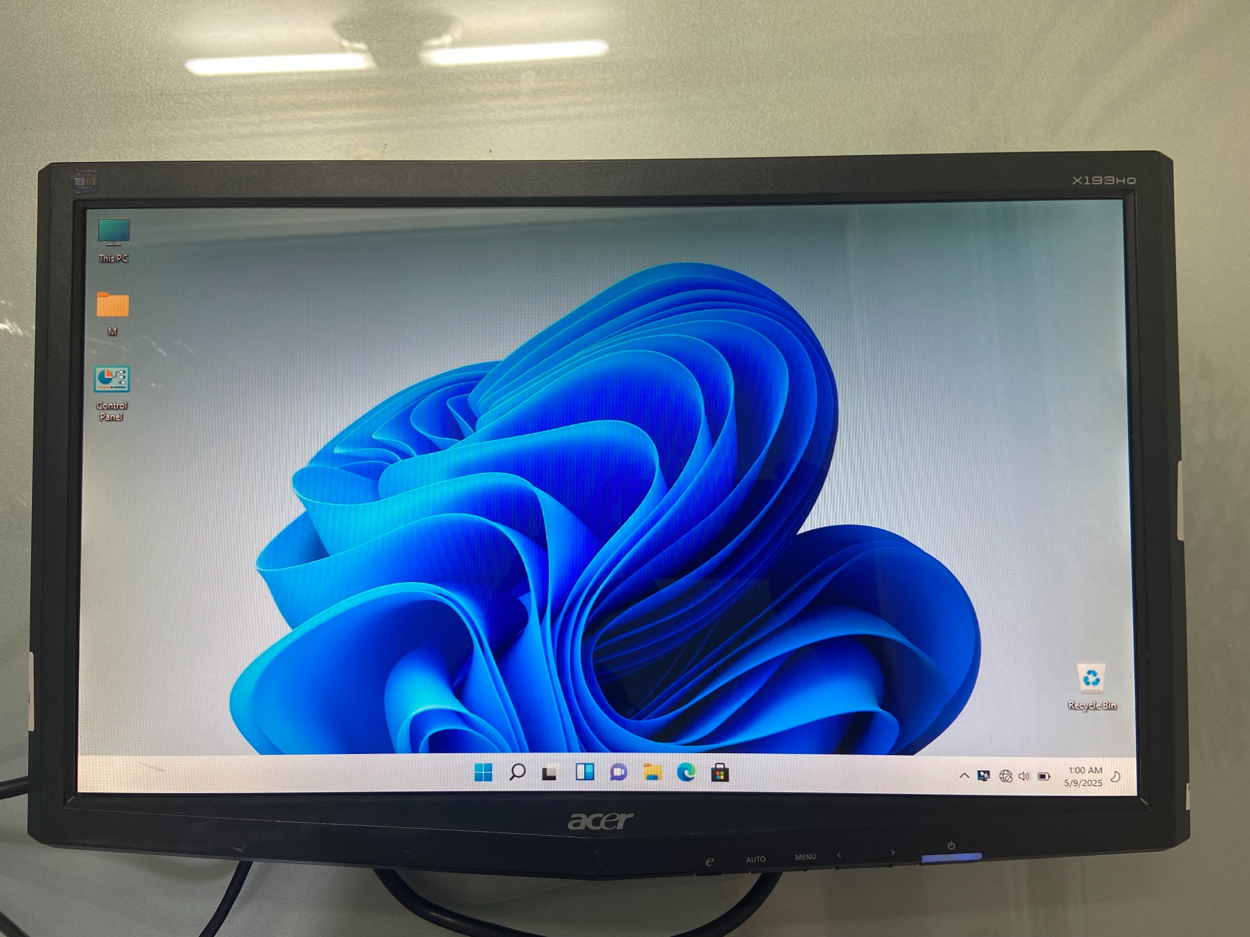 acer LCD MONITOR