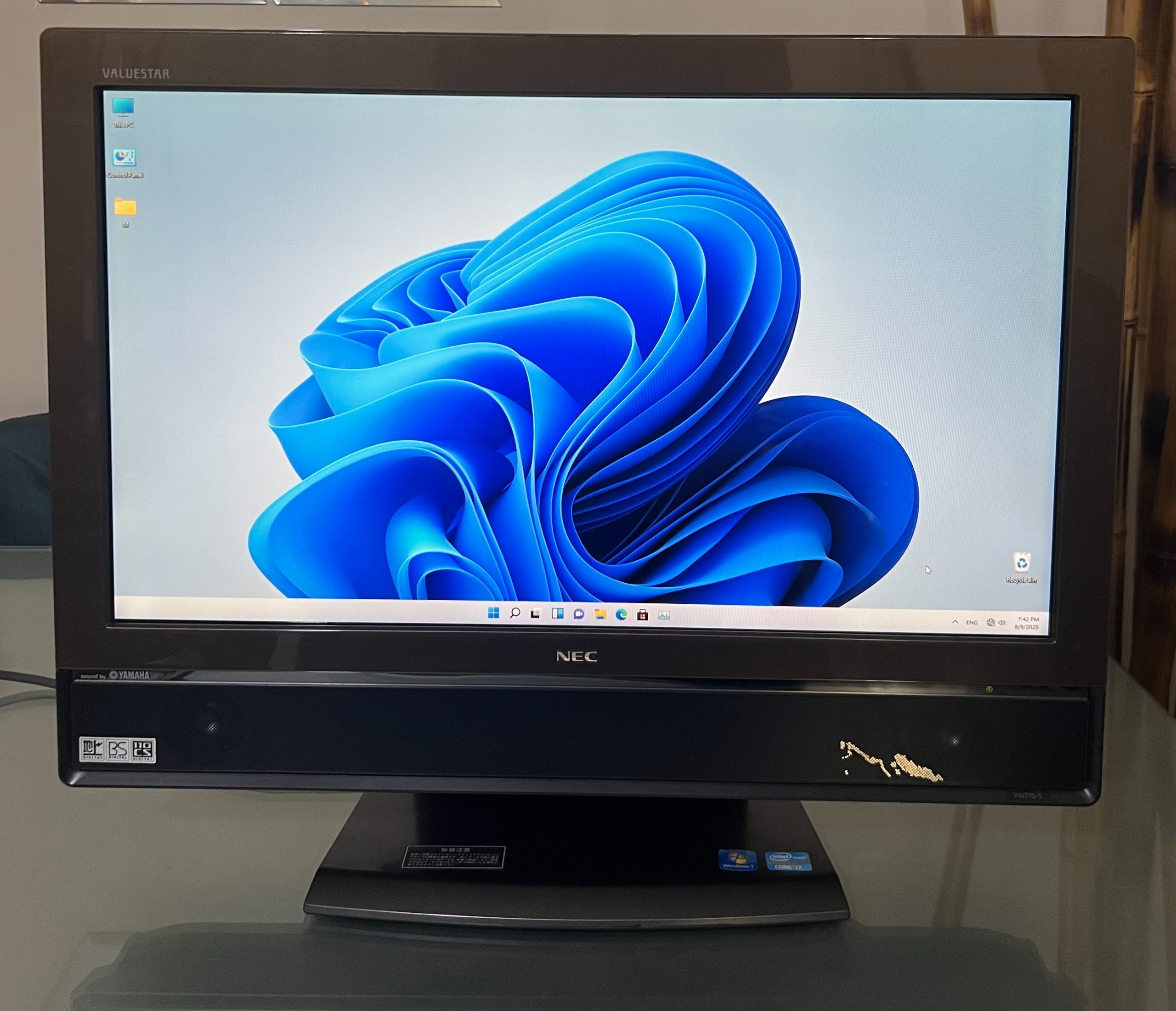 All in One NEC i7 Ram8 500G Full HD