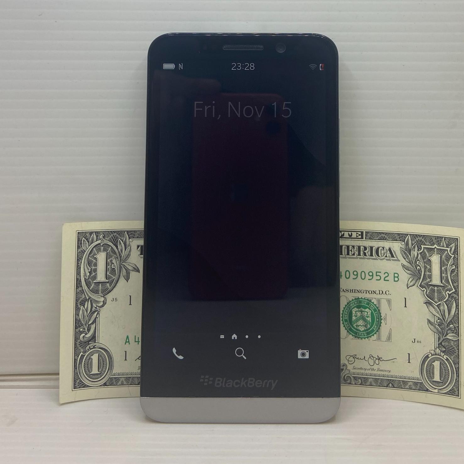 Black Berry Z30