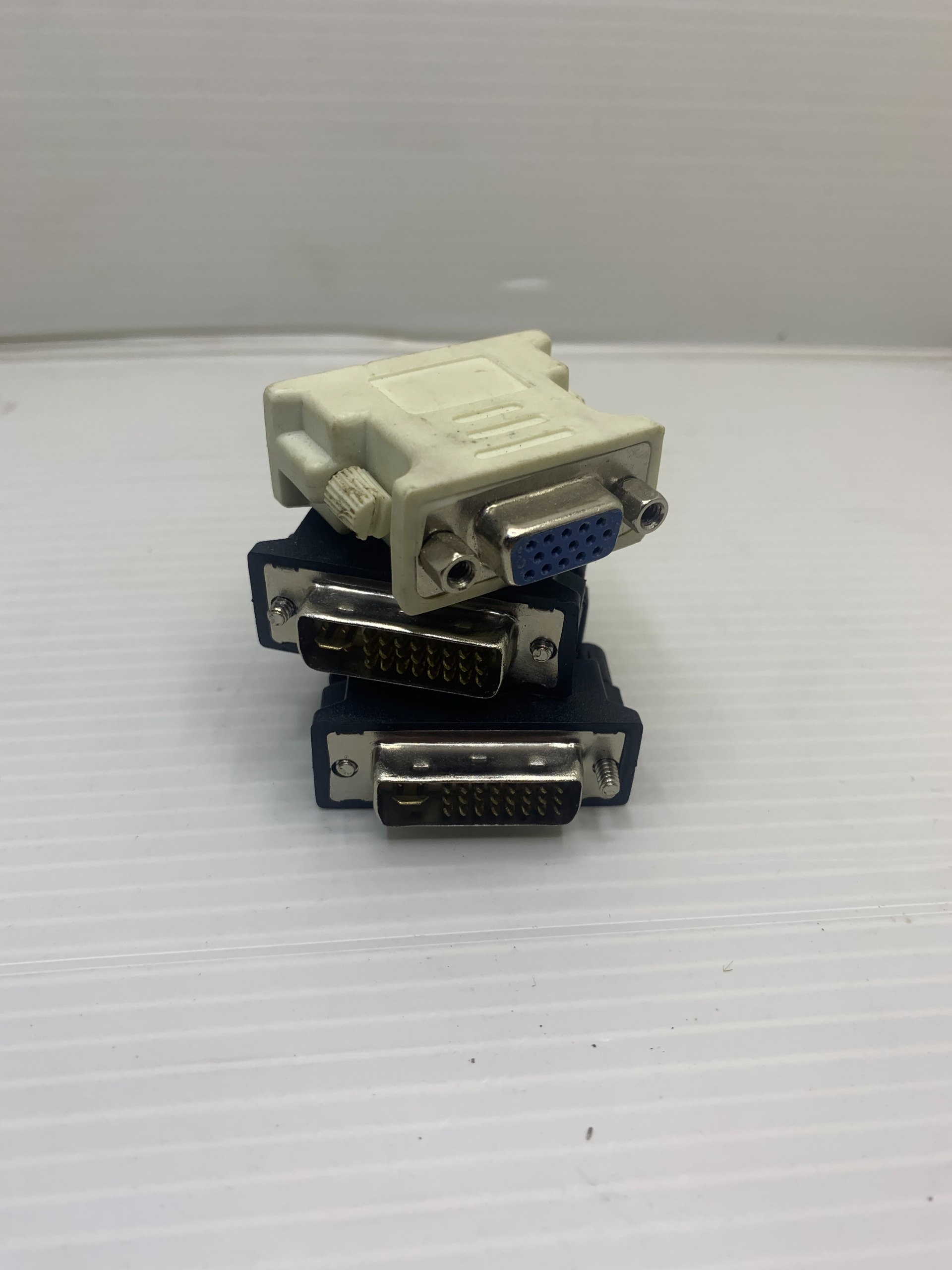 VGA TO DVI