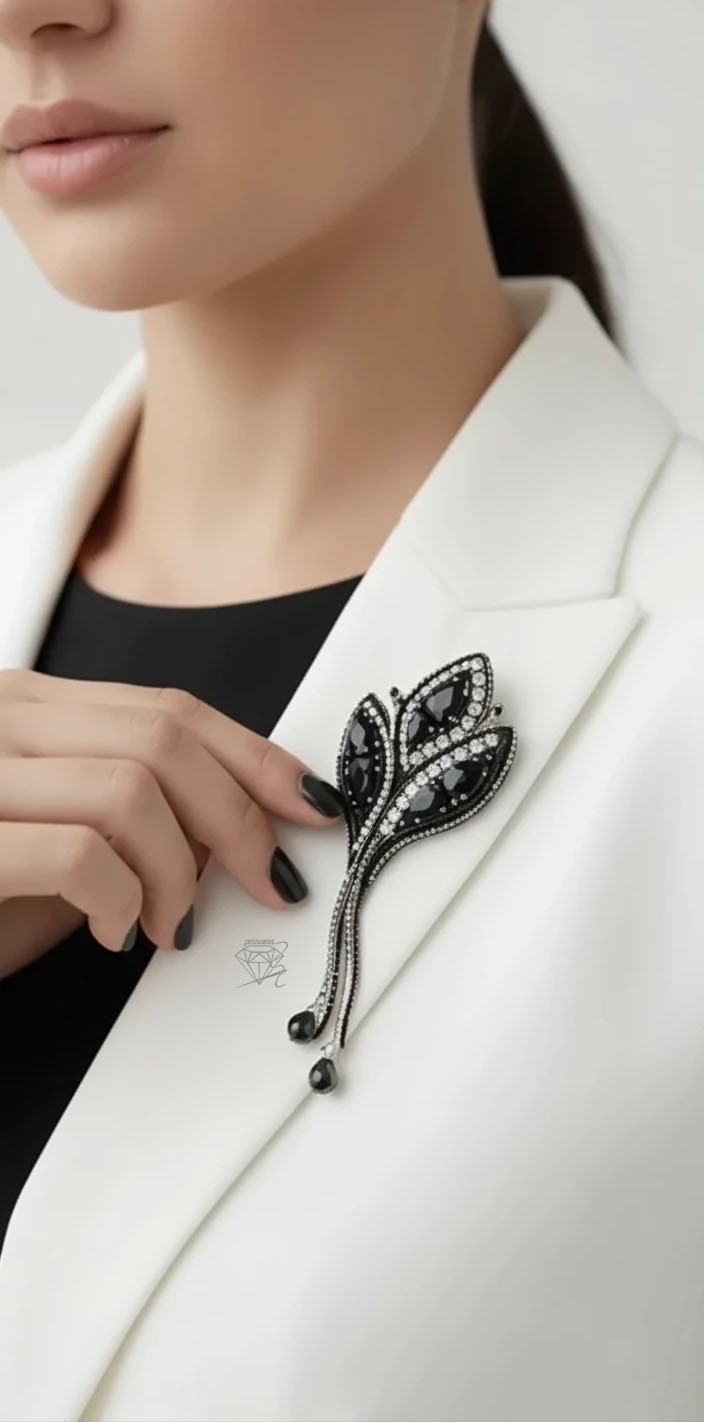 گلسینه جواهردوزی مشکی