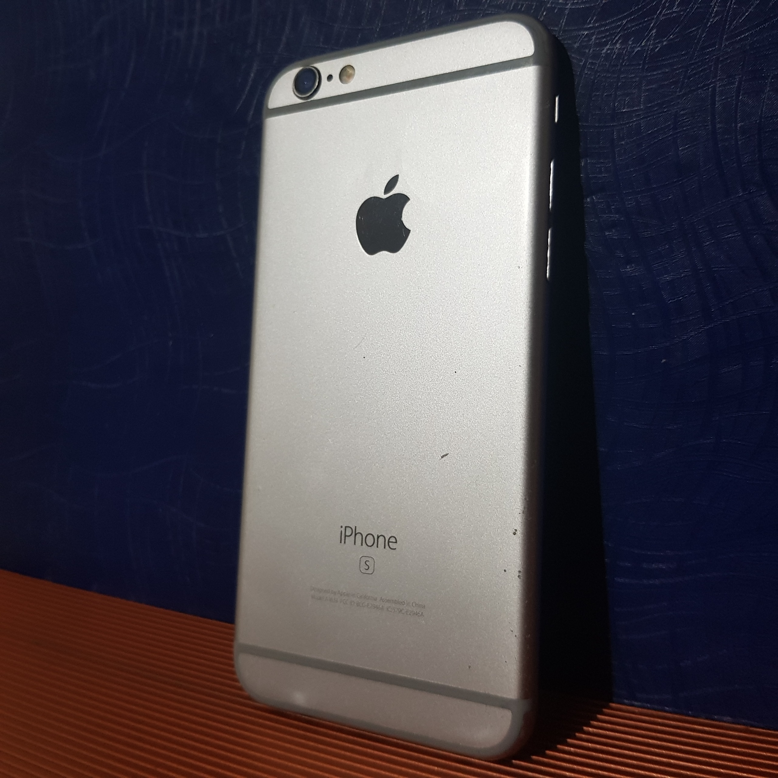 گوشی ایفون 6s تست نشده ،20هزار تومن!