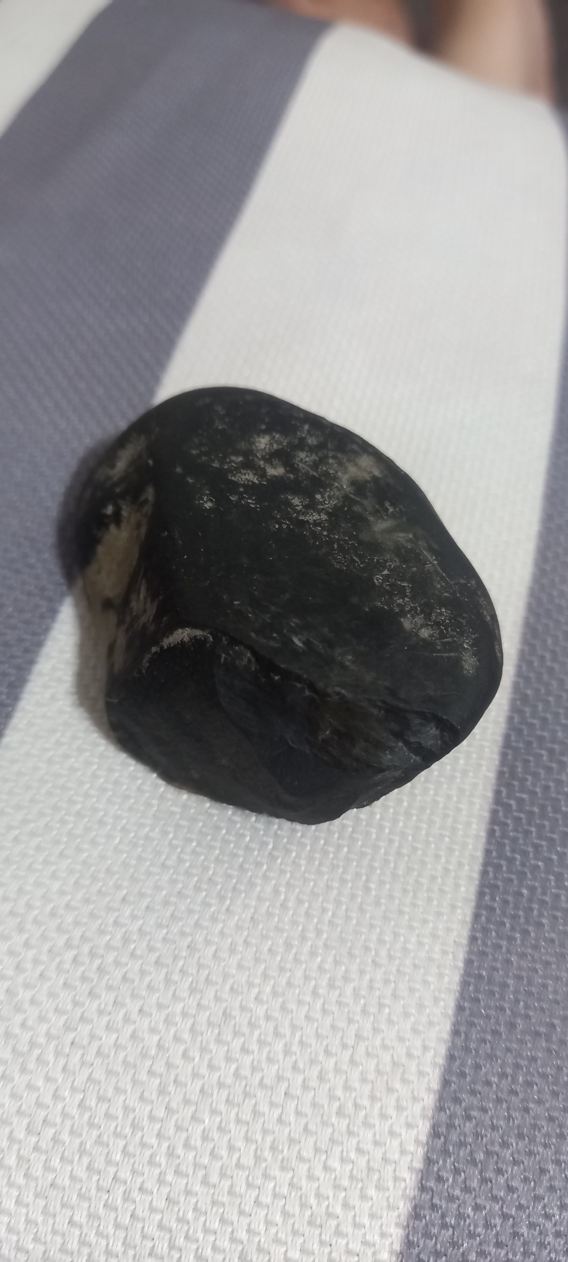 عقیق سیاه  زیبا