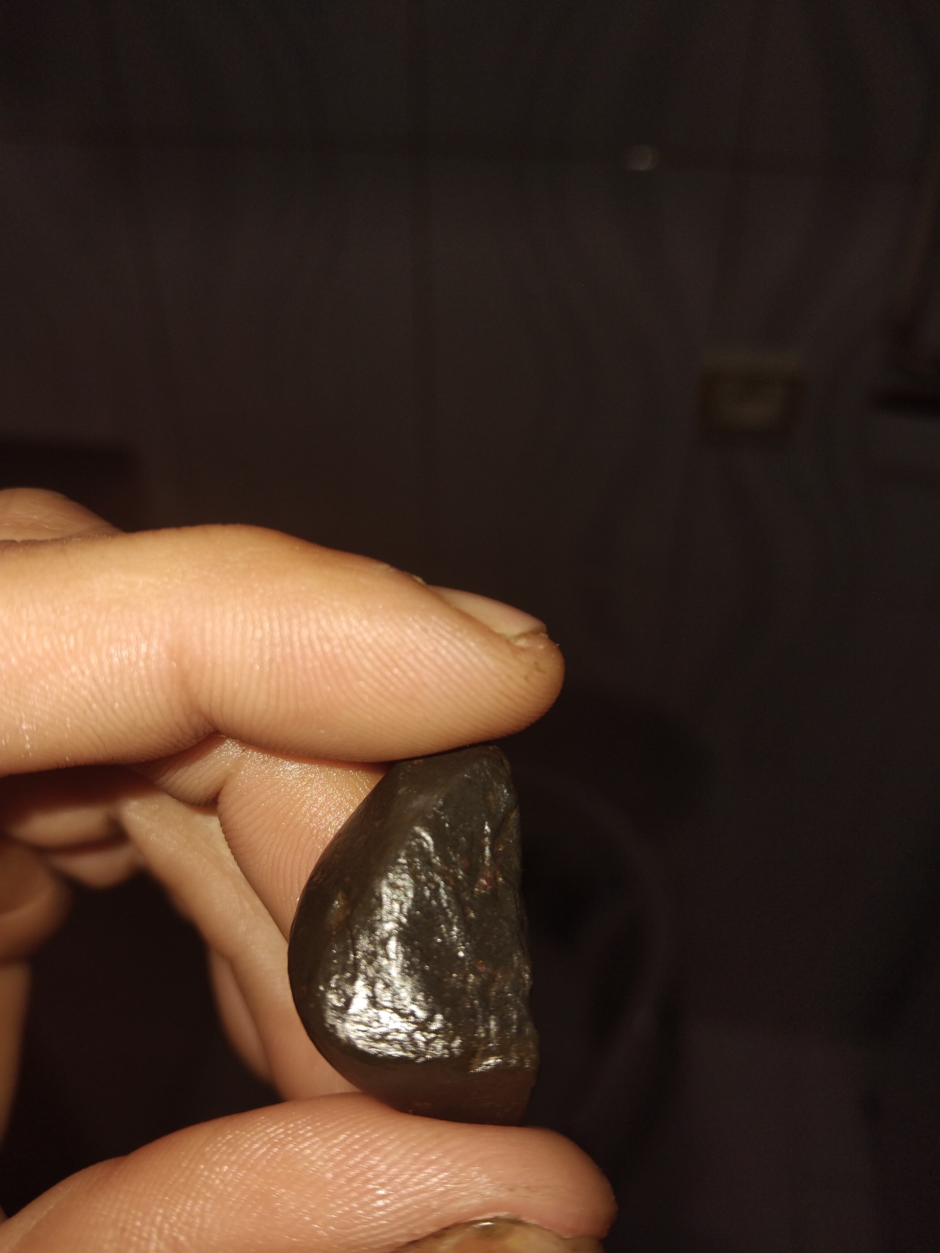 سنگ مشکوک الماس سیا0 9گرم