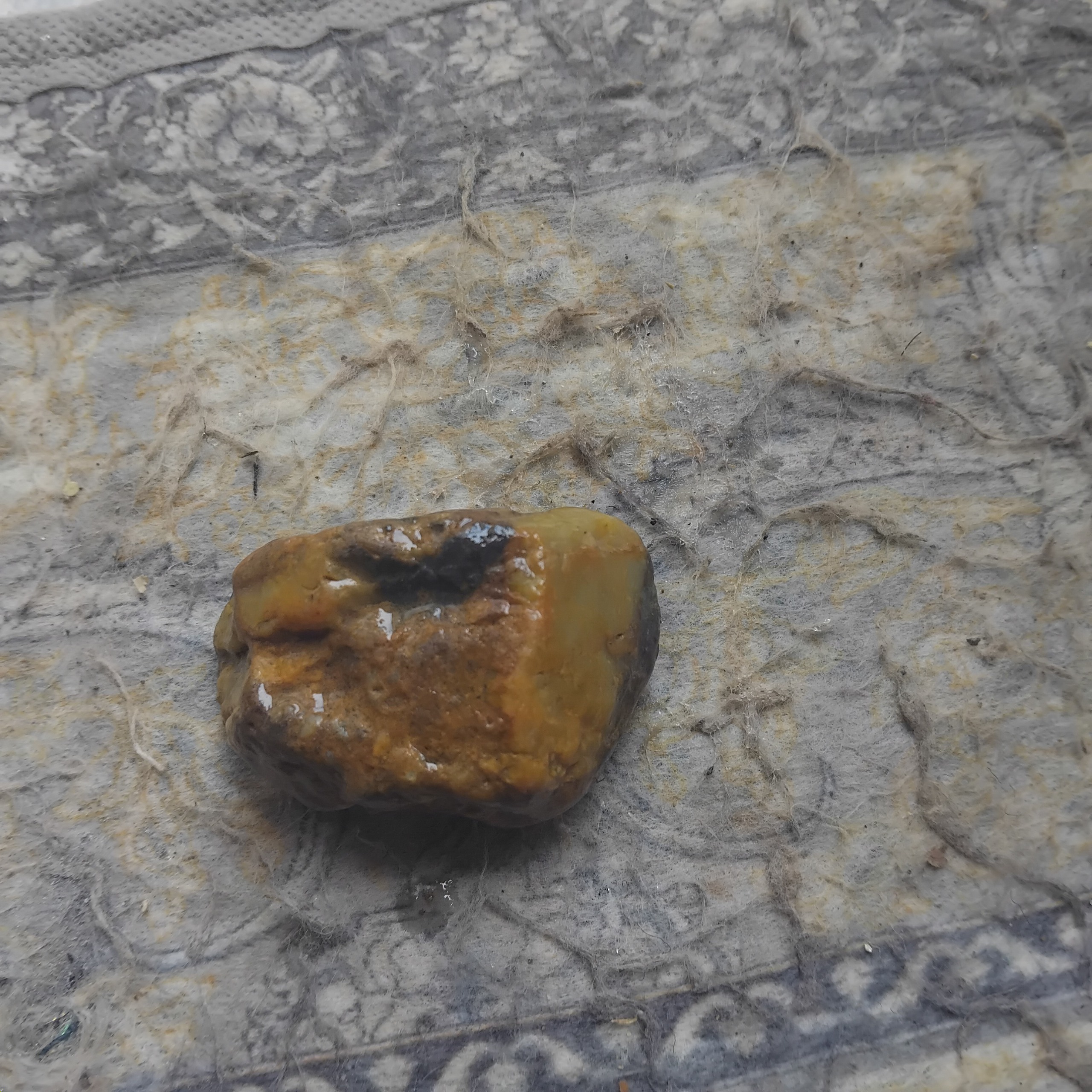 یاقوت زرد راف