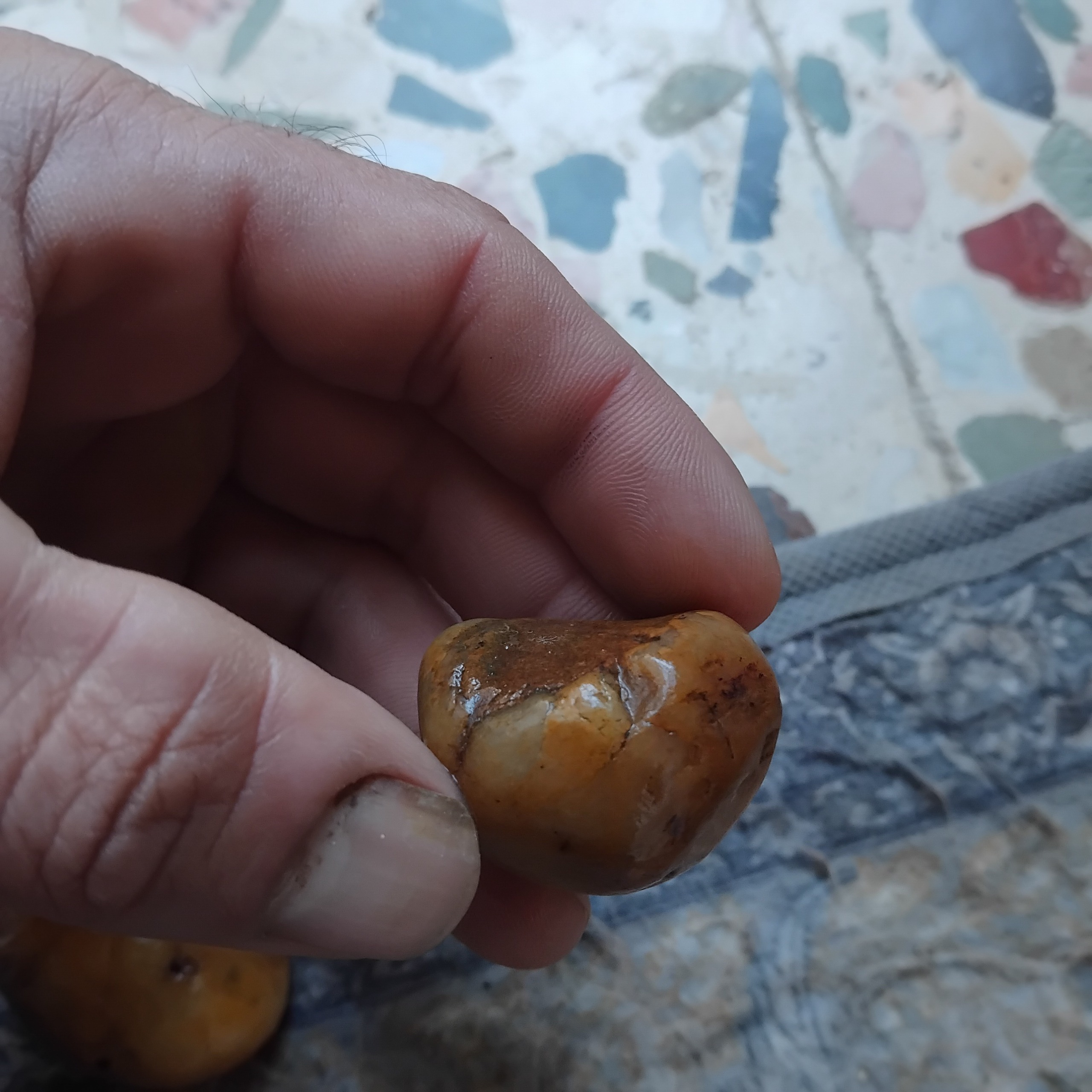 یاقوت زرد زیبا