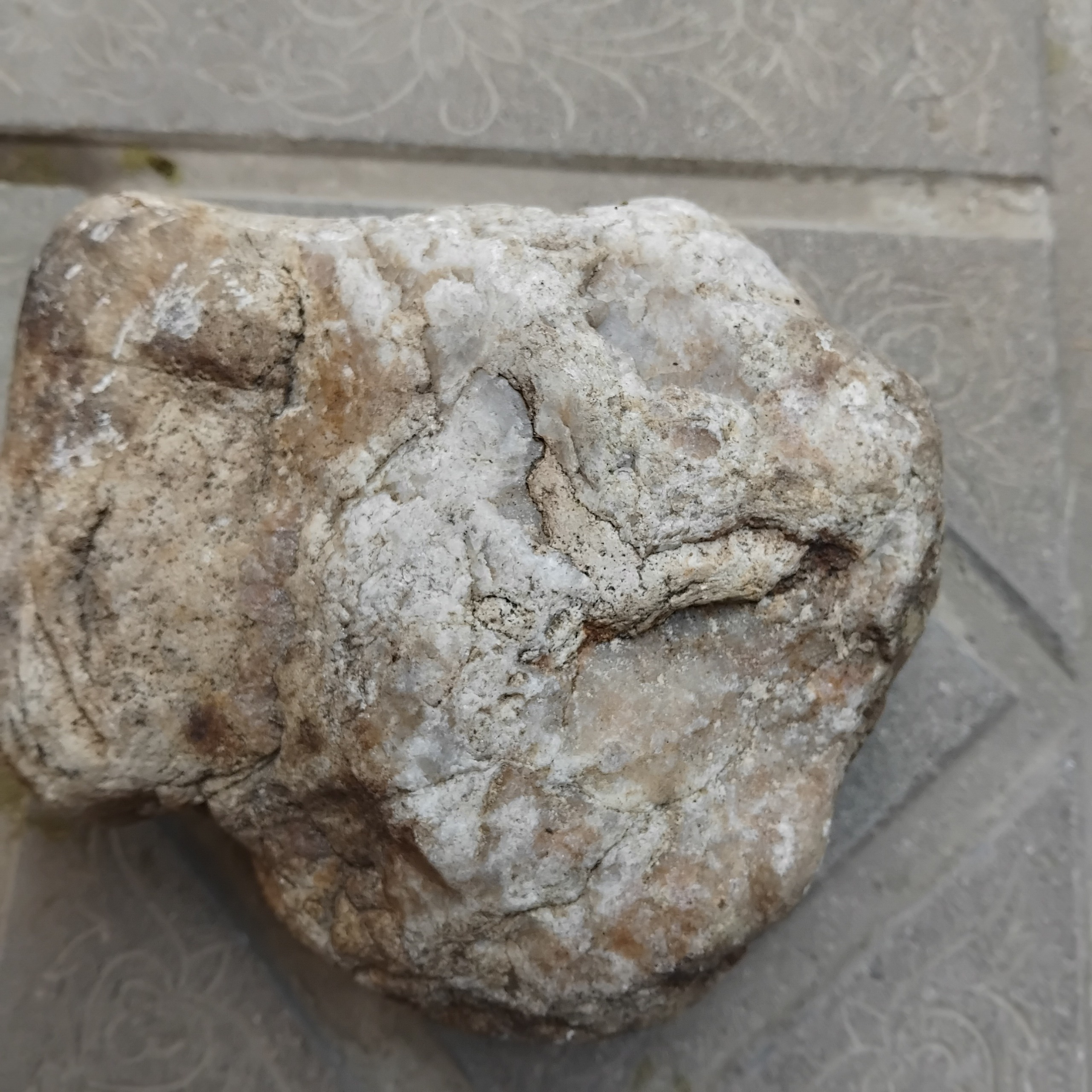 سنگ یاقوتی الماسی کریستالی