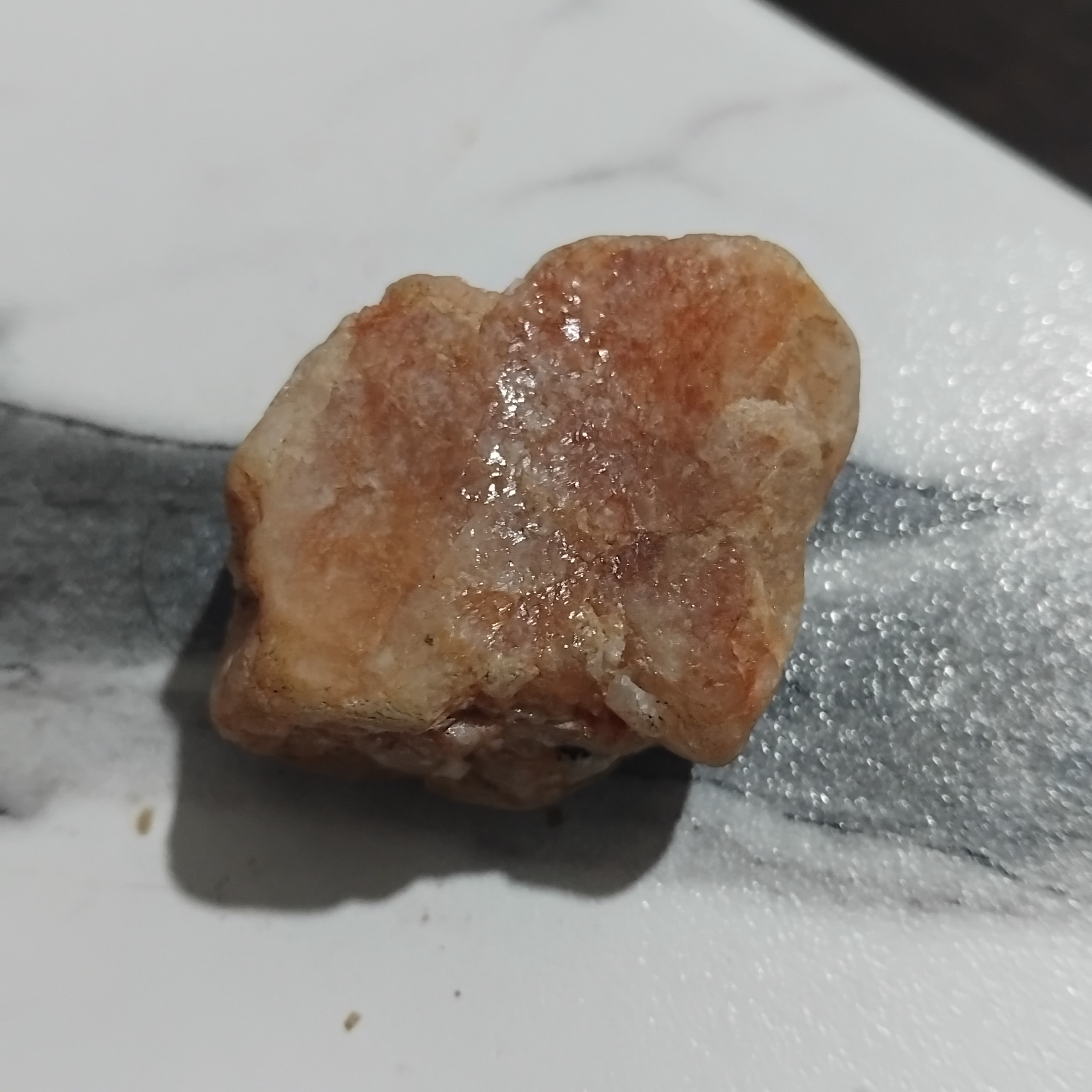 سنگ صورتی کمیاب زیبا