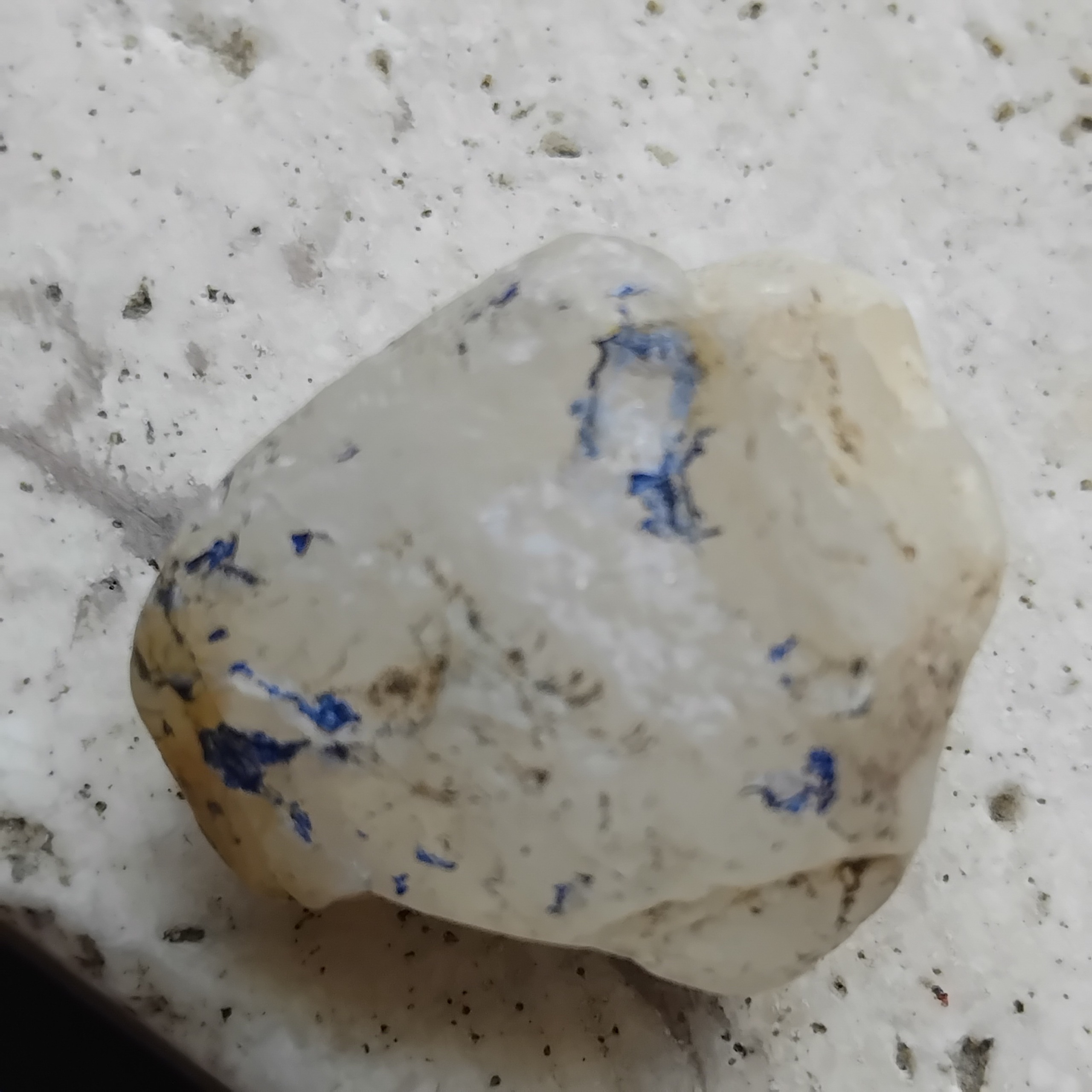 سنگ شفاف کمیاب زیبا