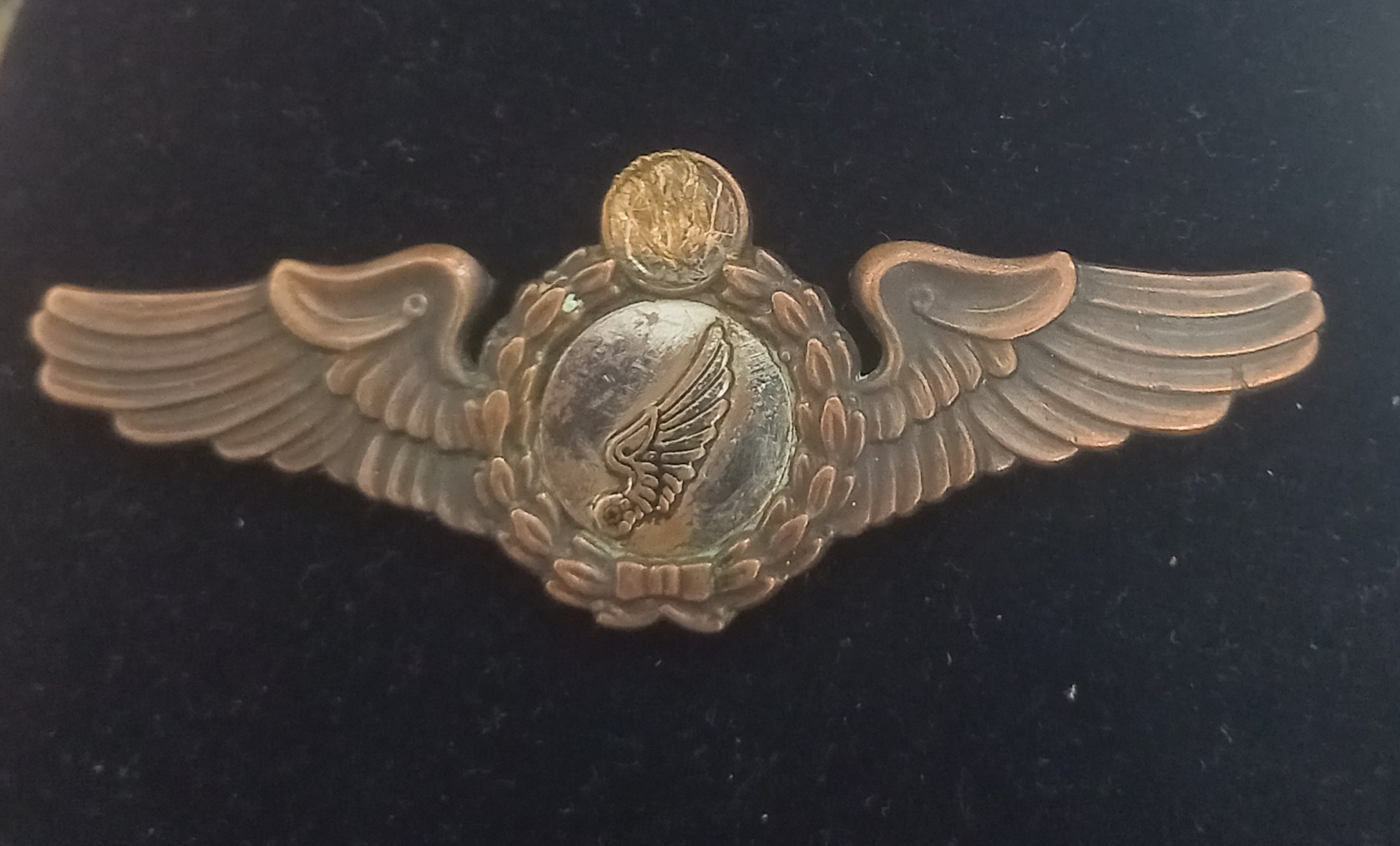 نشان کلاه نیروی هوایی پهلوی