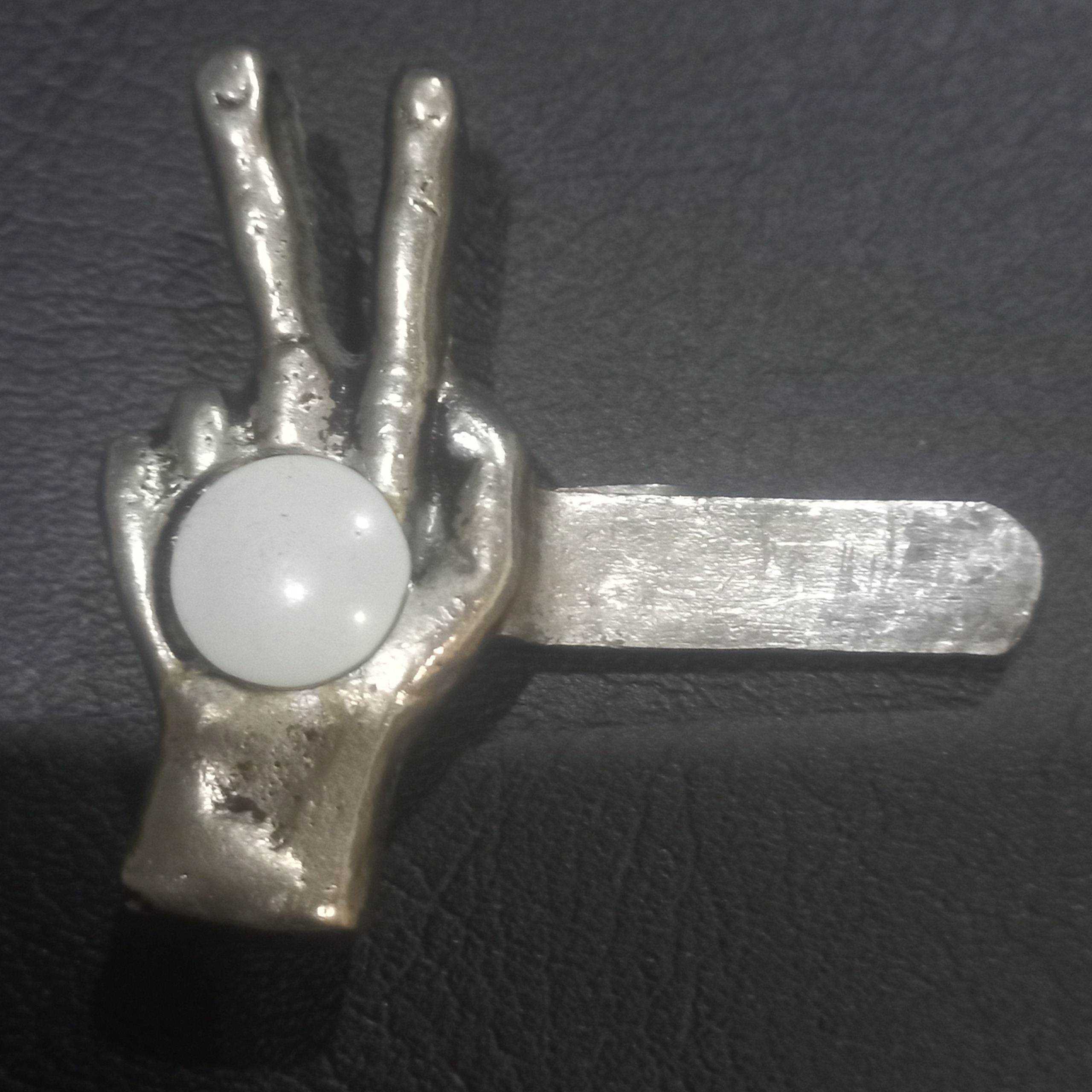 گیره قدیمی کروات